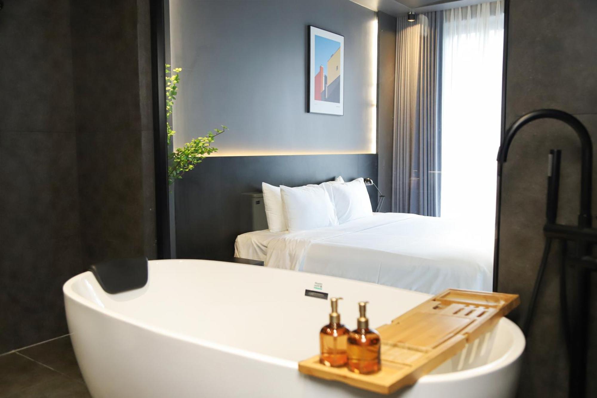Kin Wander Tan Binh, The Mountain Aparthotel