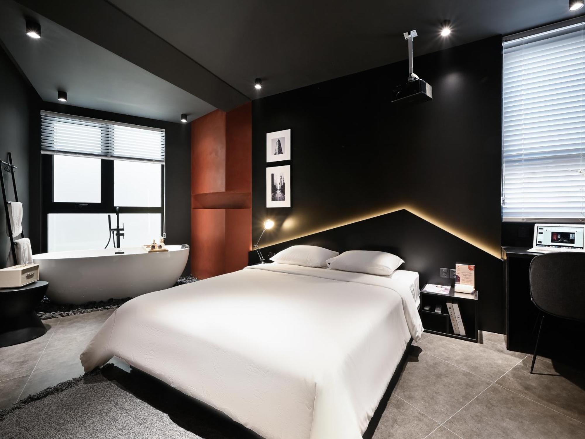 Kin Wander Tan Binh, The Mountain Aparthotel