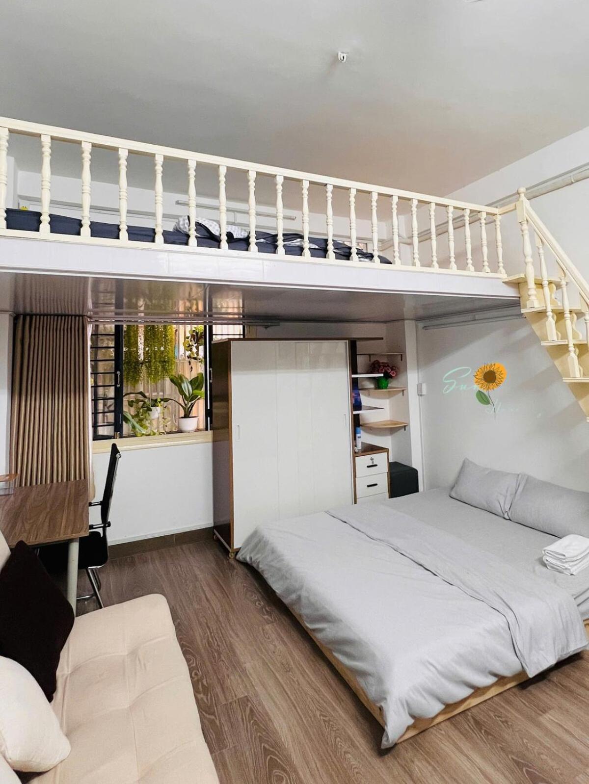 337r- Near Benthanhmarket- Duplex-3pax-district 1 *
