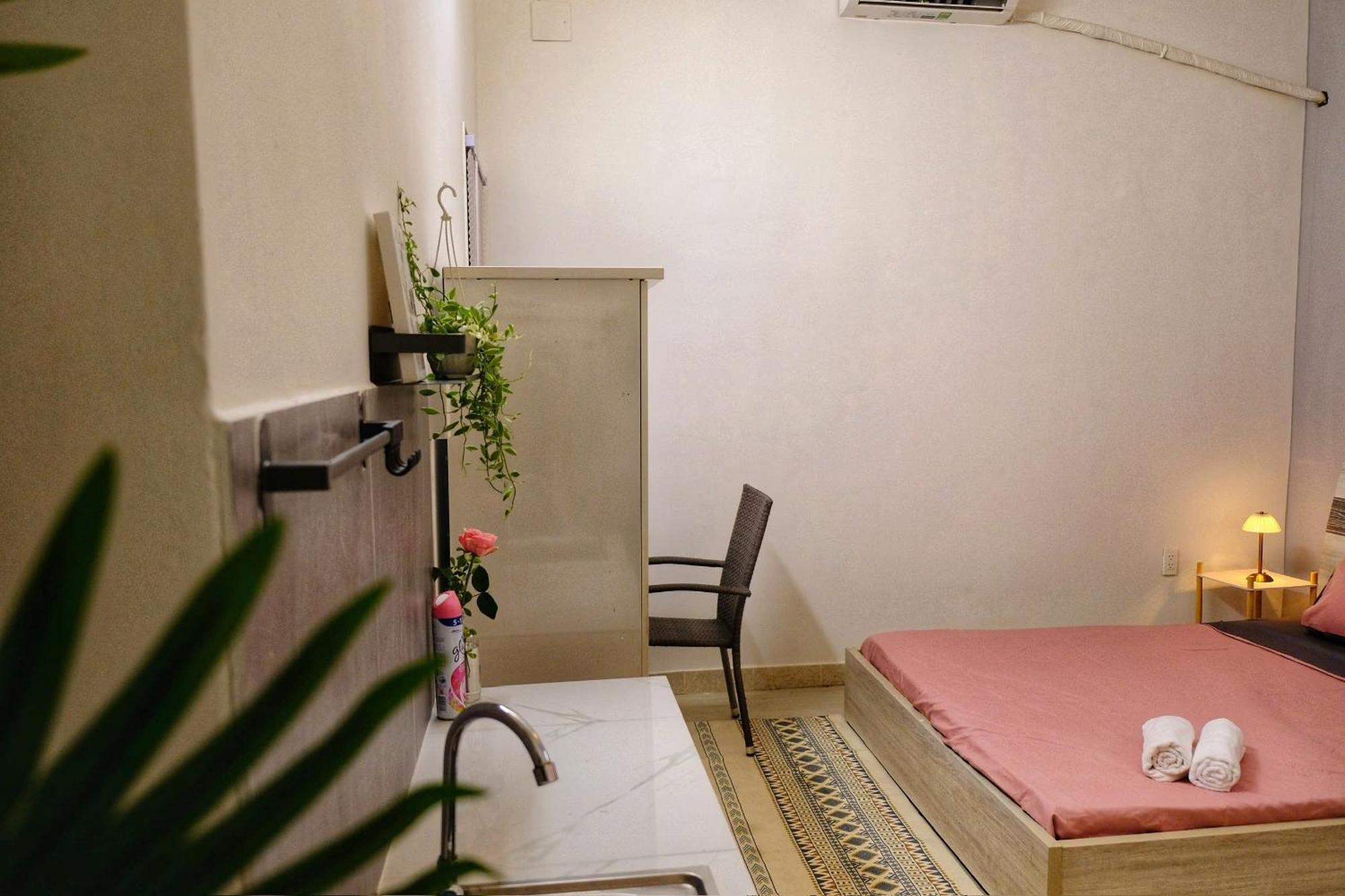 Serenity River Saigon Apartment