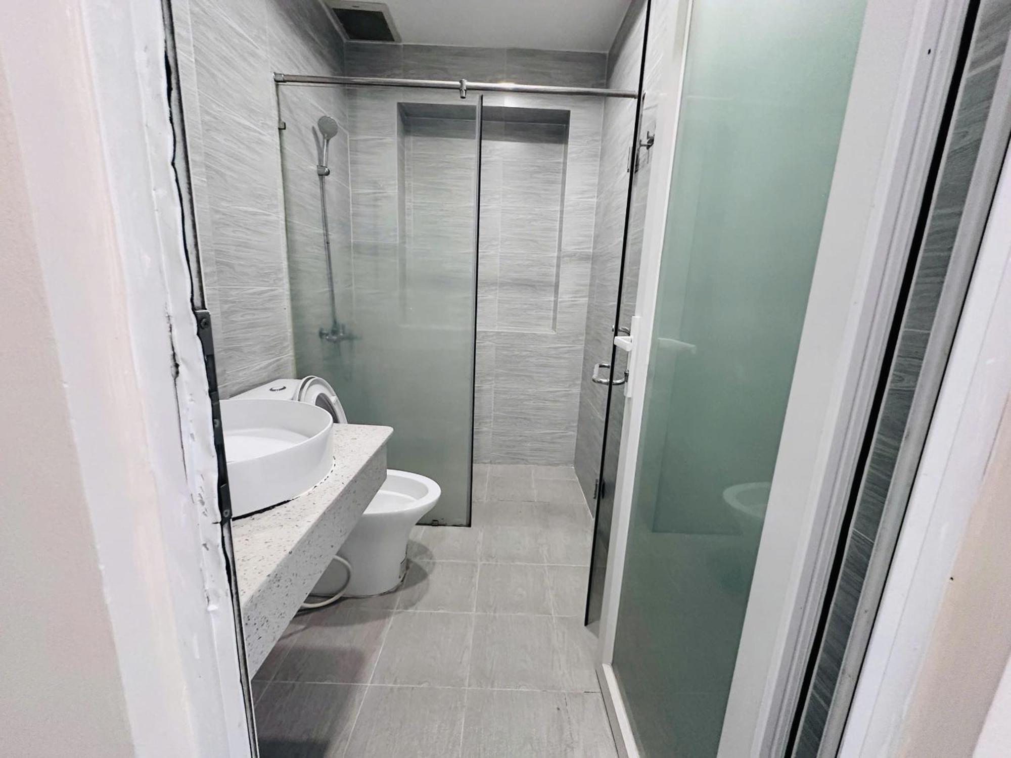 Apartment Aparment Lunar Netfix *