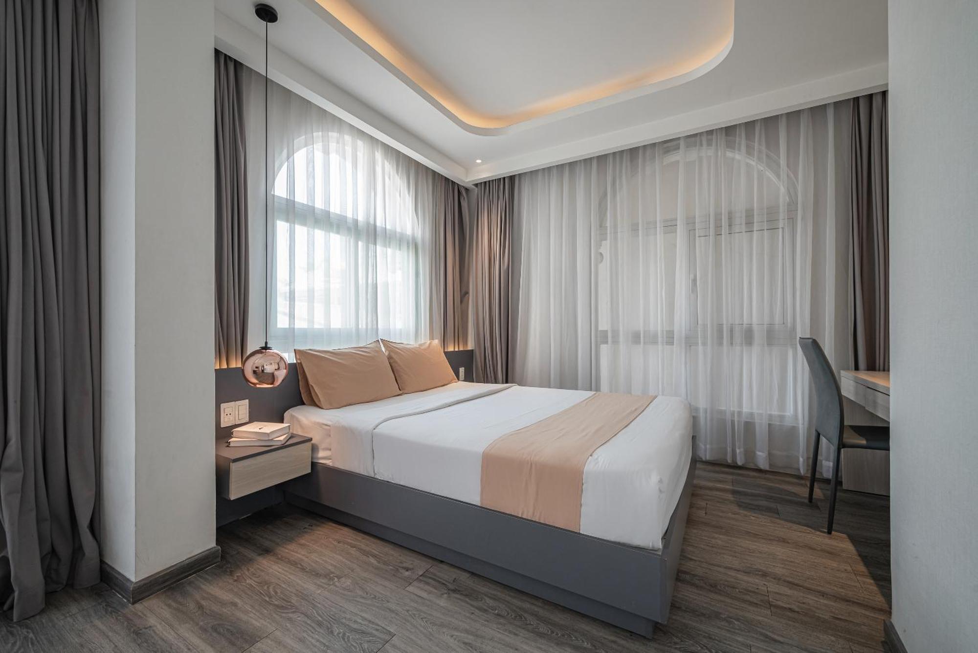 Cozrum Lux - Sonata Imperial * Ho Chi Minh City