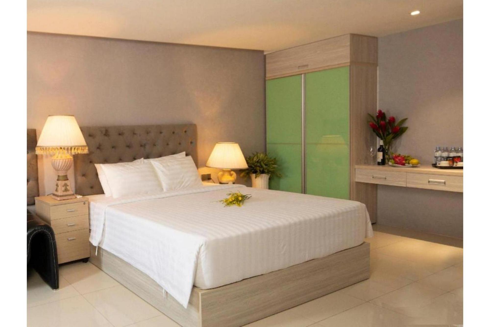 Apartment Dancentre Luxury Near Secc Formerly Sunshine Garden Ho Chi Minh City