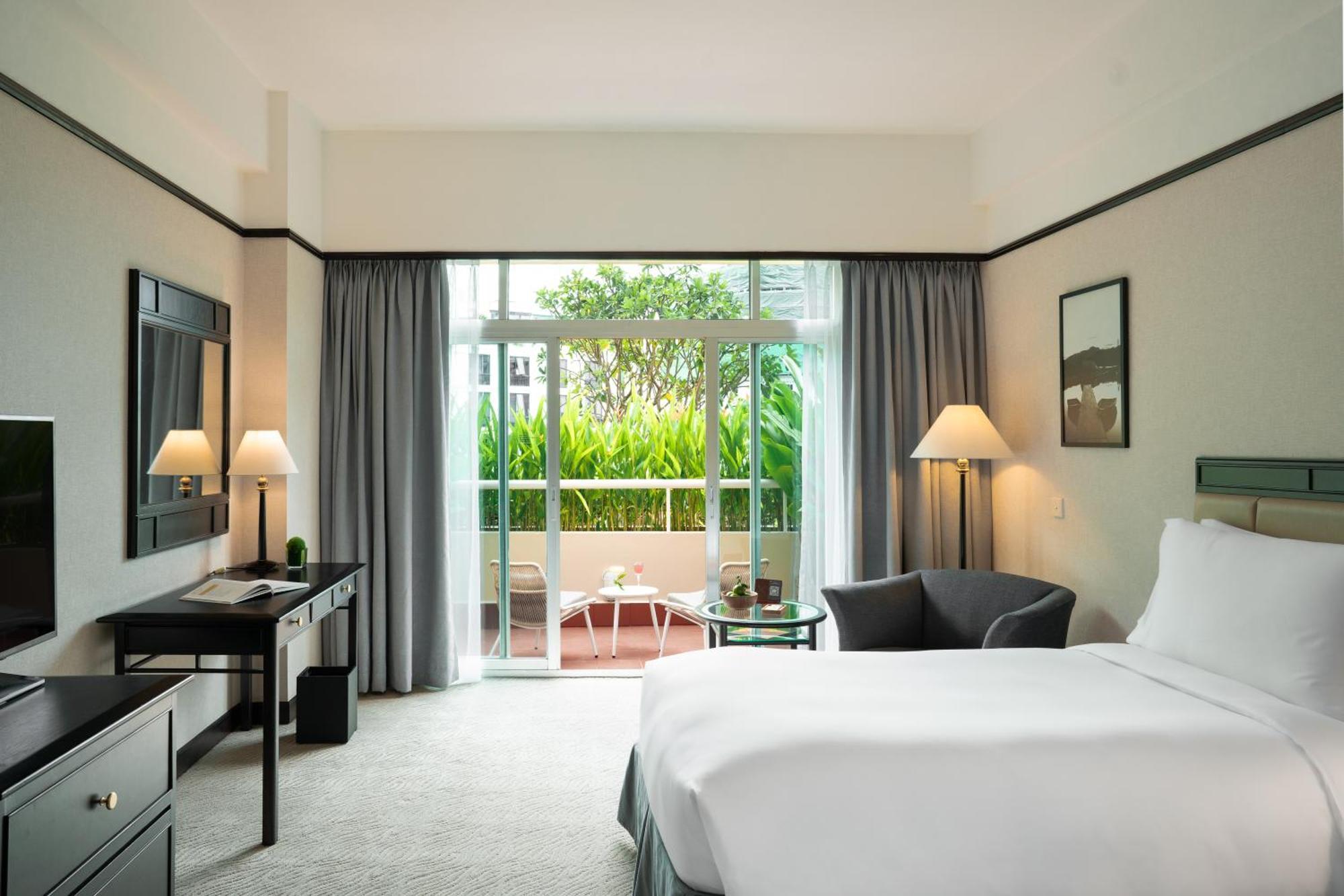 Hotel New World Saigon 5*