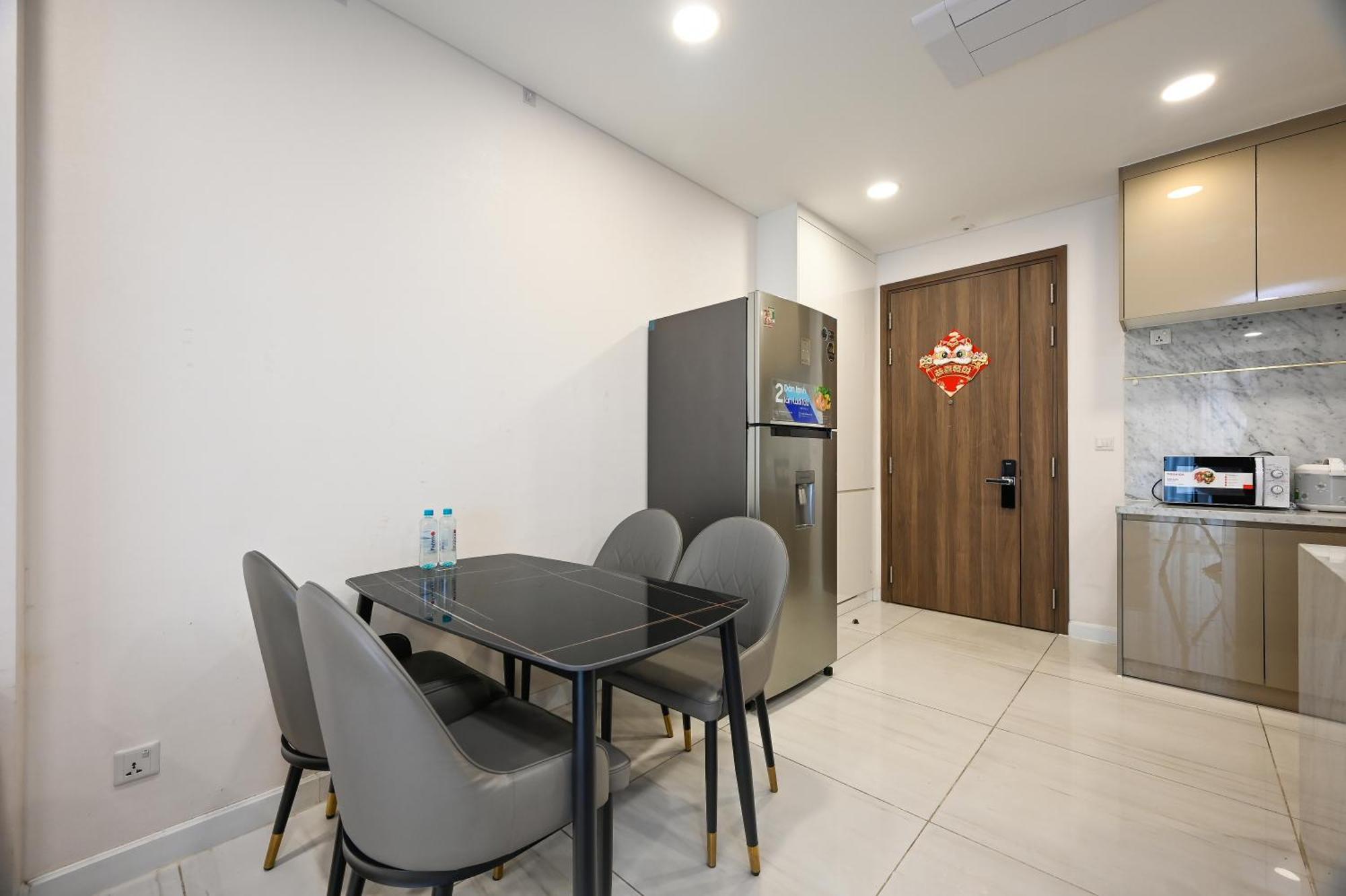 2br In Kingdom101-district 10 * Ho Chi Minh City