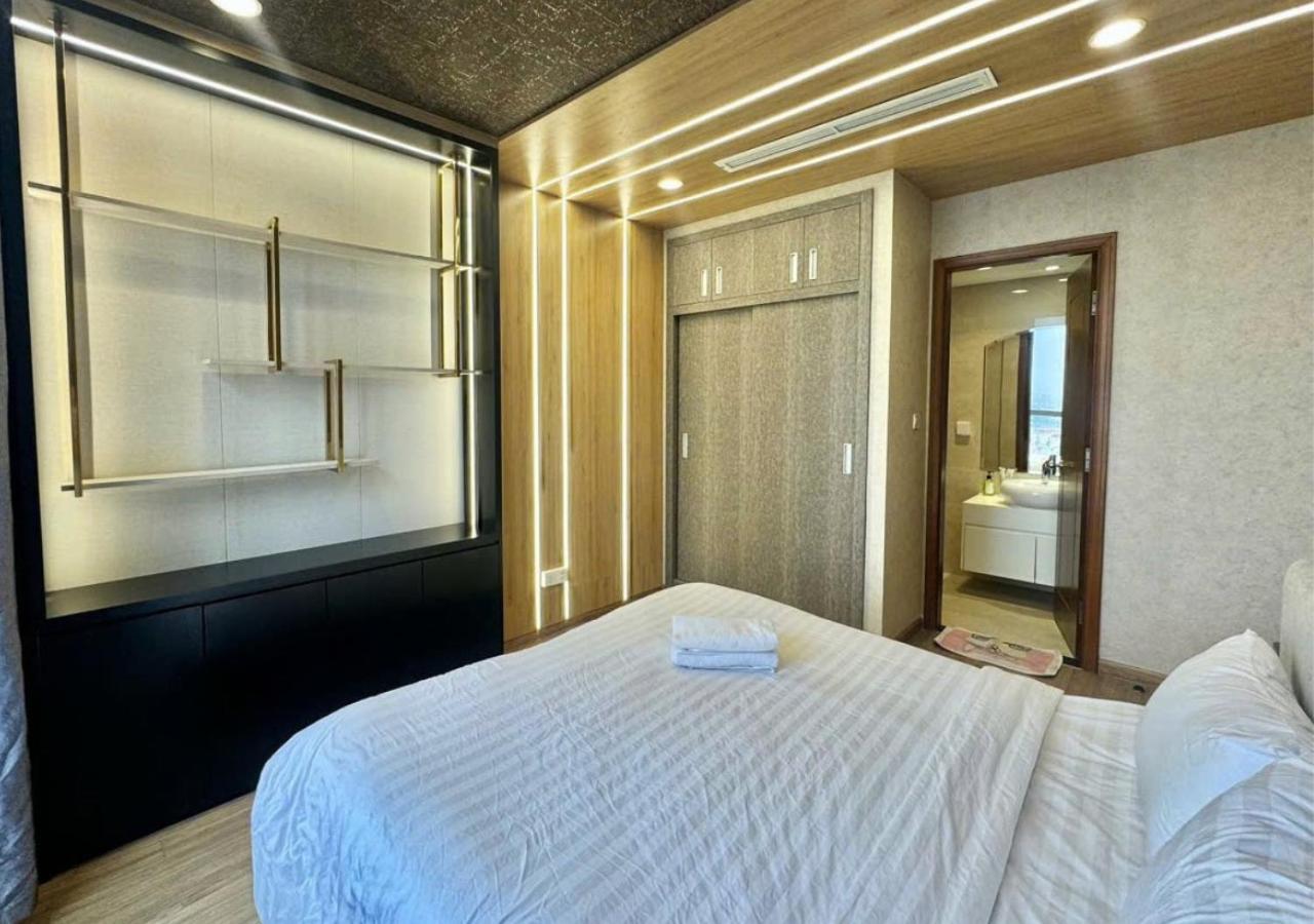 Mochi - Vinhomes Park * Ho Chi Minh City