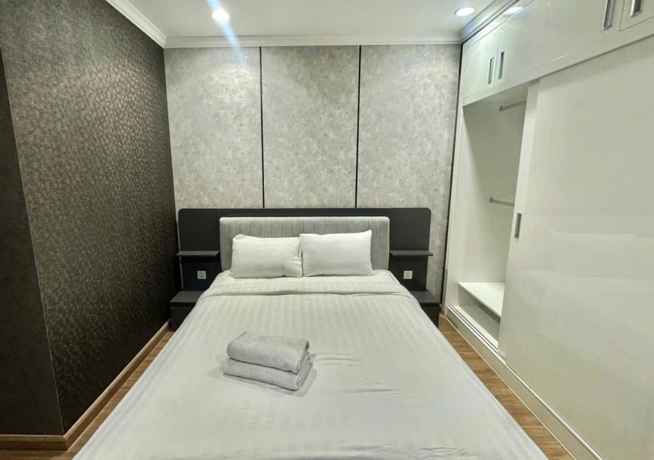 Apartment Mochi - Vinhomes Park *