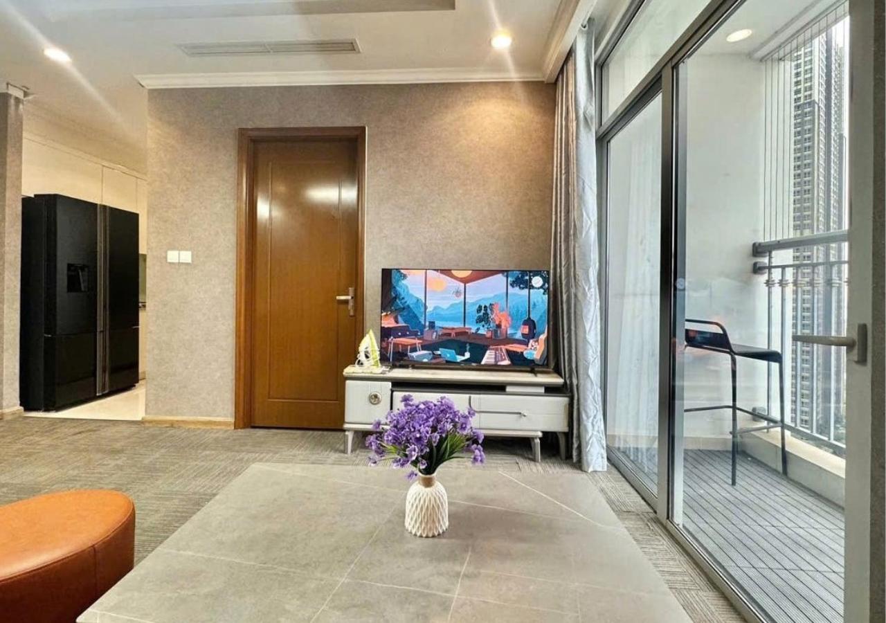 Mochi - Vinhomes Park Apartment Ho Chi Minh City