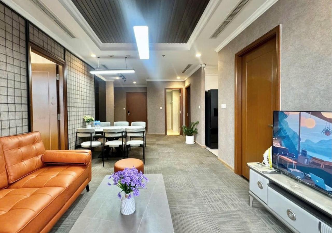 Mochi - Vinhomes Park Ho Chi Minh City