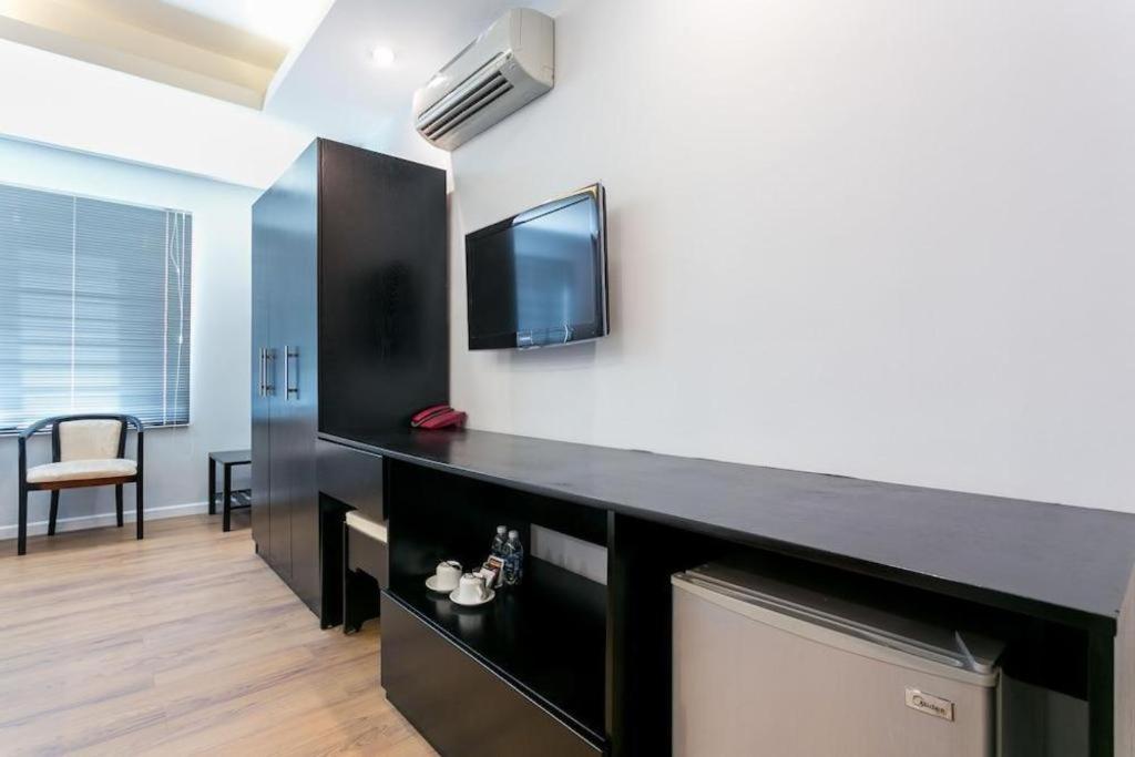 Khách sạn Boutique Bến Thành Aha 2*