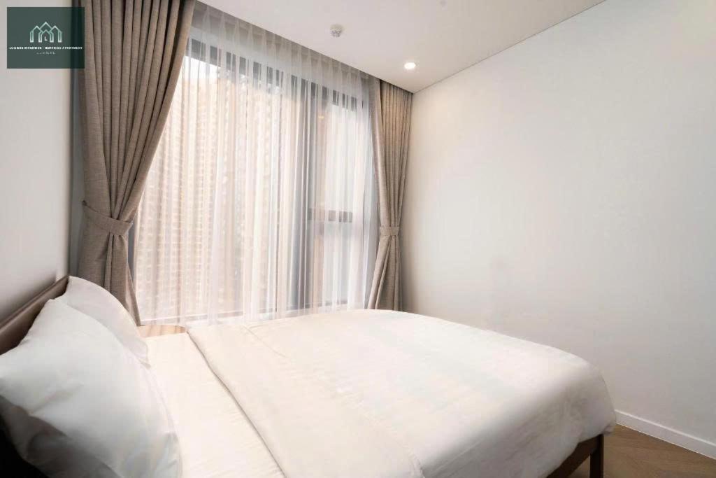 Lumiere Riverside - Serviced Apartment * Ho Chi Minh City