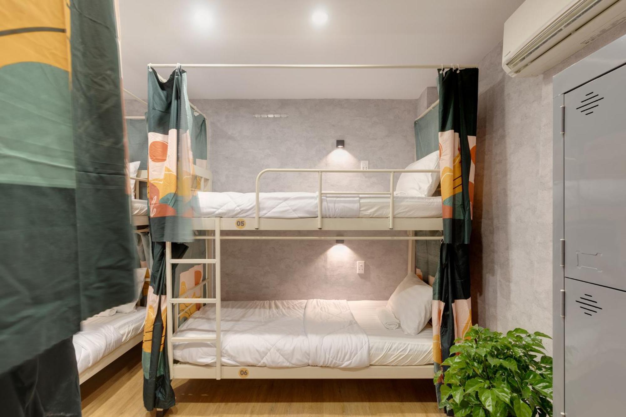 Saigon Authentic Alley Hostel - Signature Walking Neighborhood & City Tour, Cooking Class, Fresh Breakfast, Gym & Rooftop Billiard
