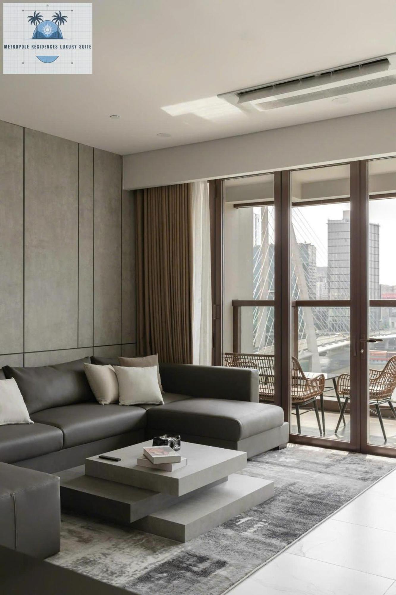 Metropole Residences Luxury Suite Apartment *