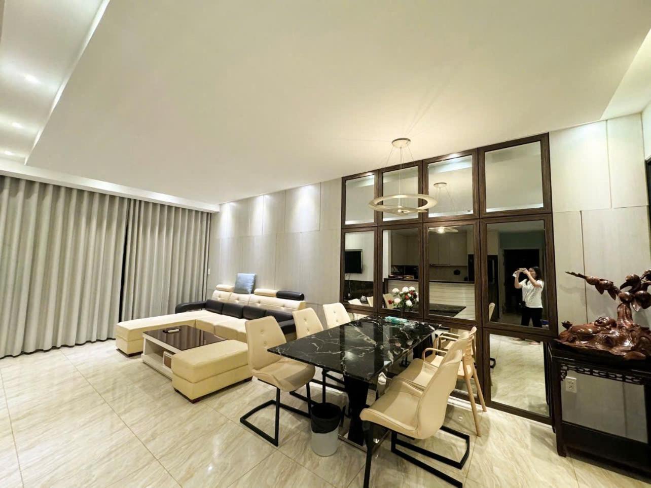 Cityview - Sunrise Quan 7 * TP. Hồ Chí Minh