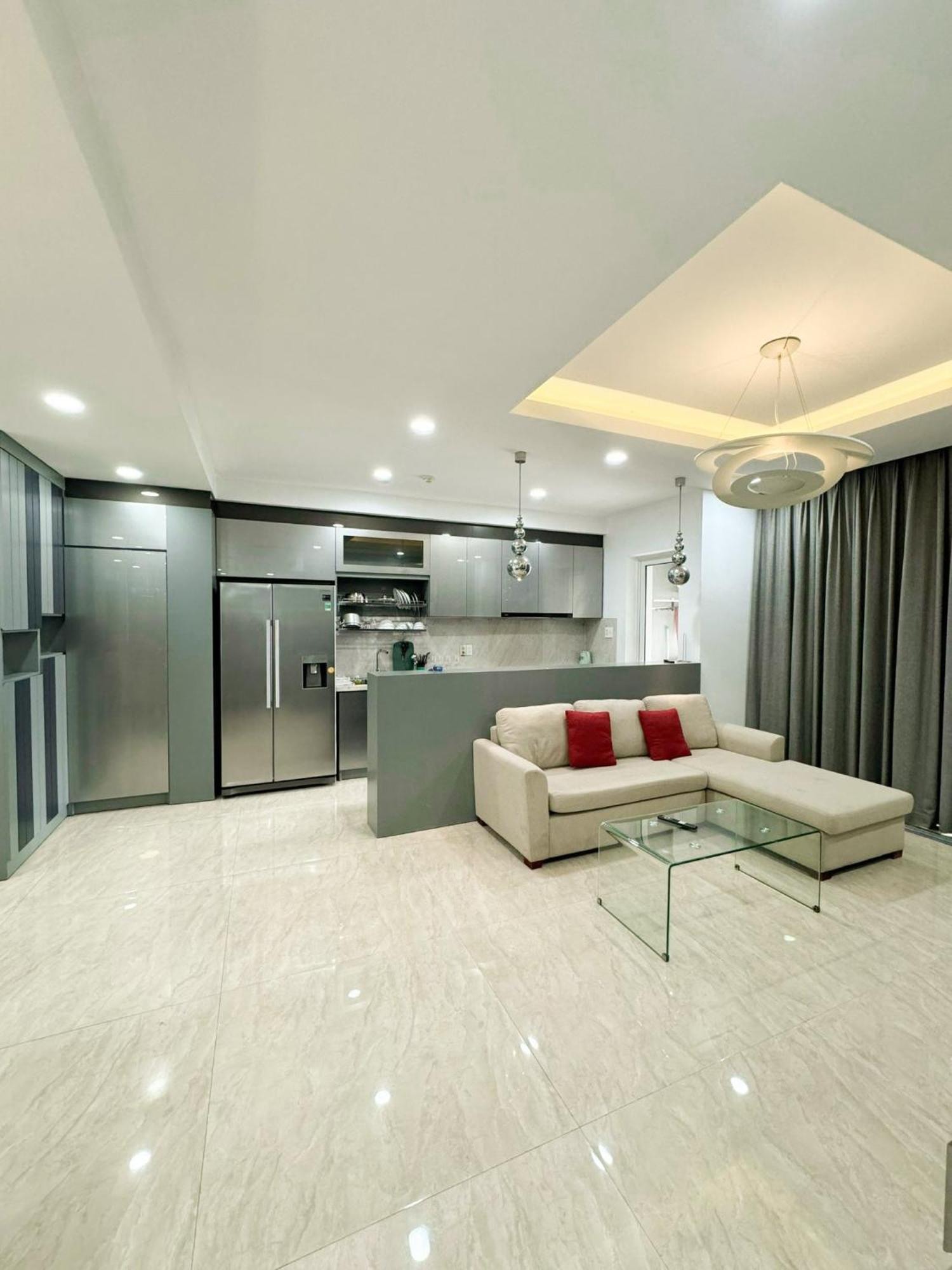 Căn hộ Cityview - Sunrise Quan 7 *