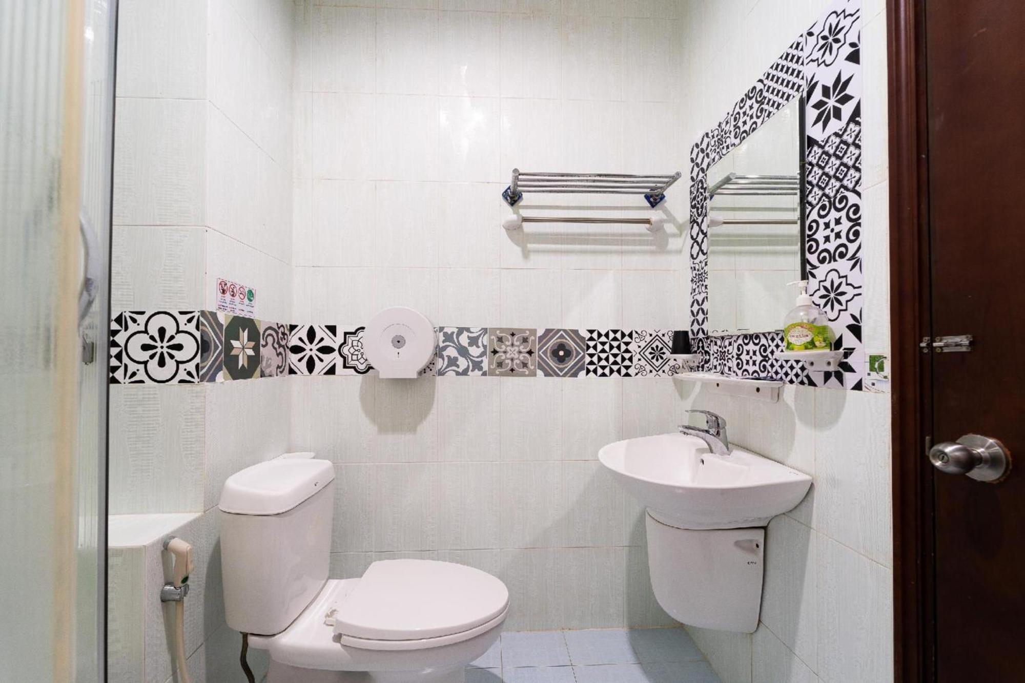 Cozi 5 Serviced Aparthotel