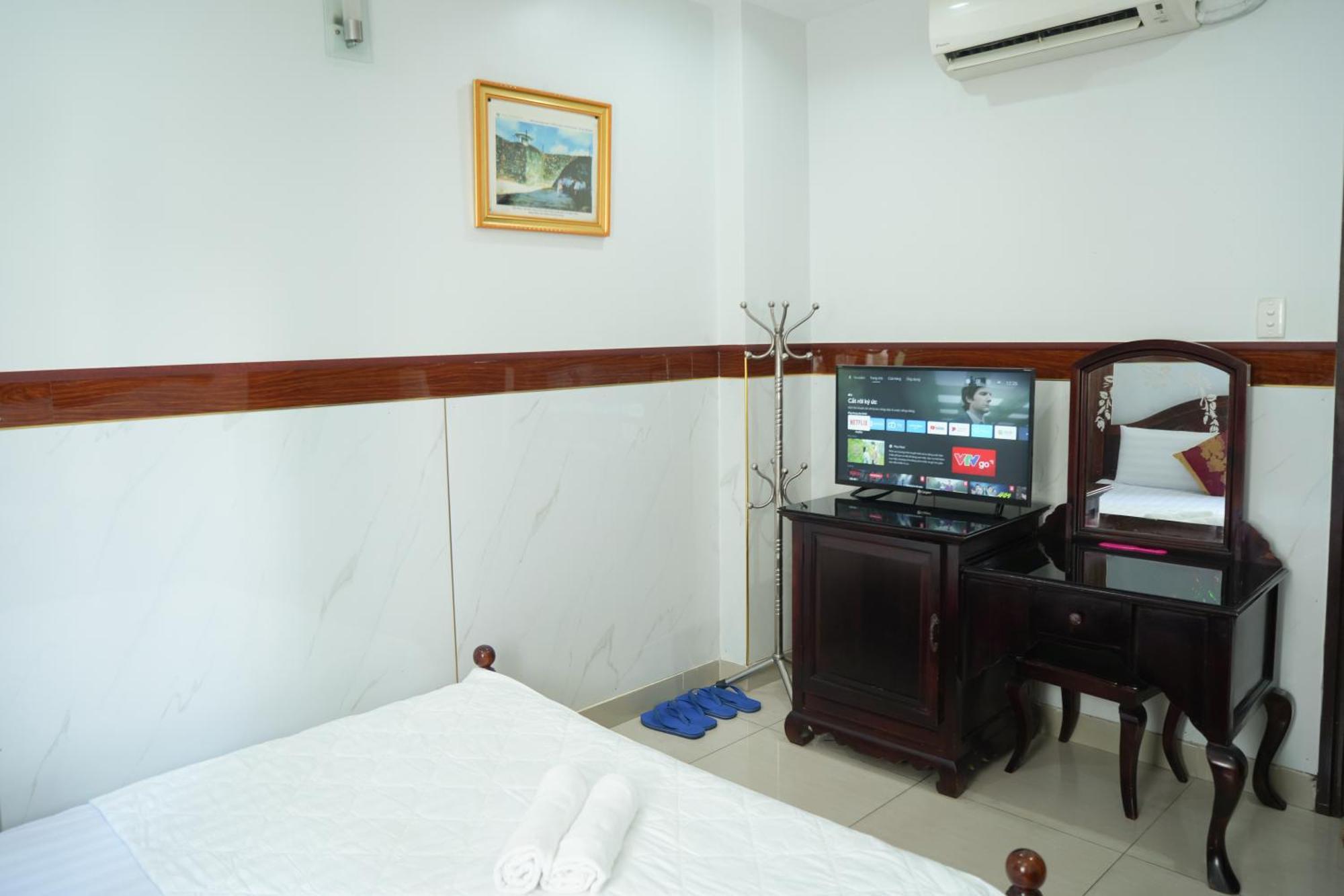 Hotel Khach San Hoang Ha *