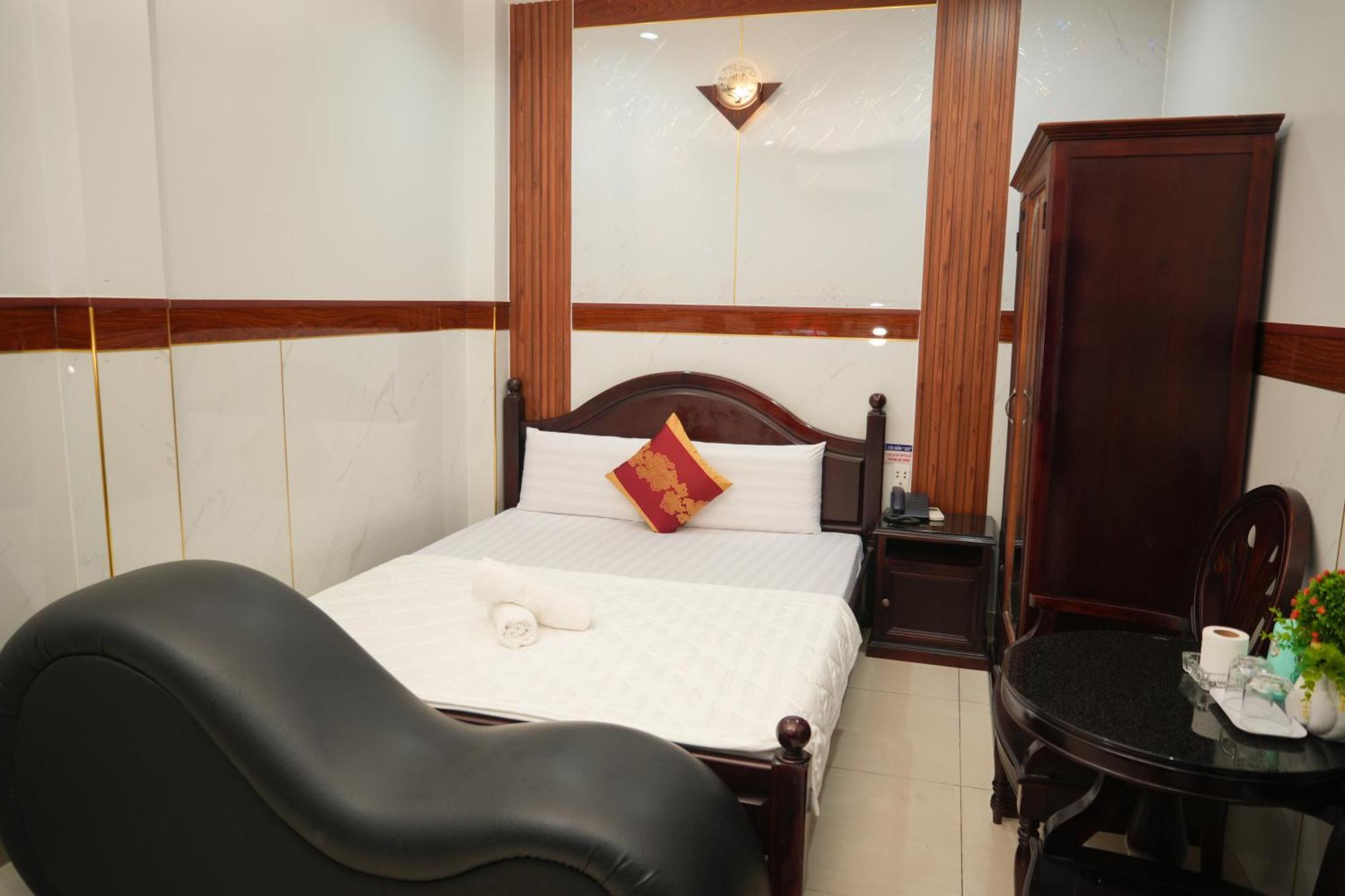 Hotel Khach San Hoang Ha