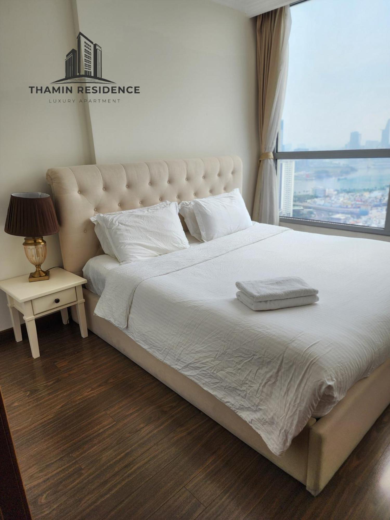 Luxury Vinhomes Park - Thamin Apartment