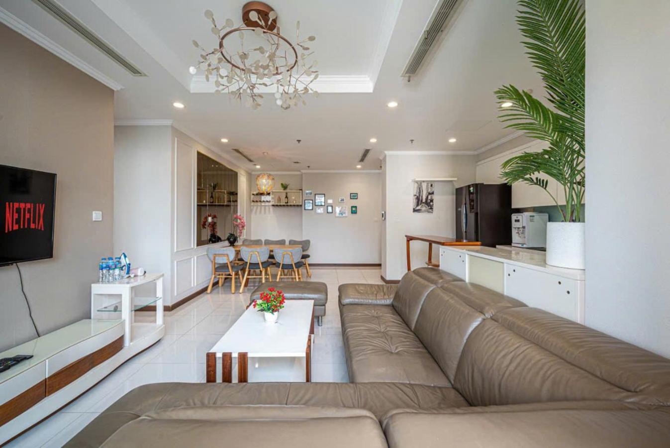 Luxury Vinhomes Park - Thamin *