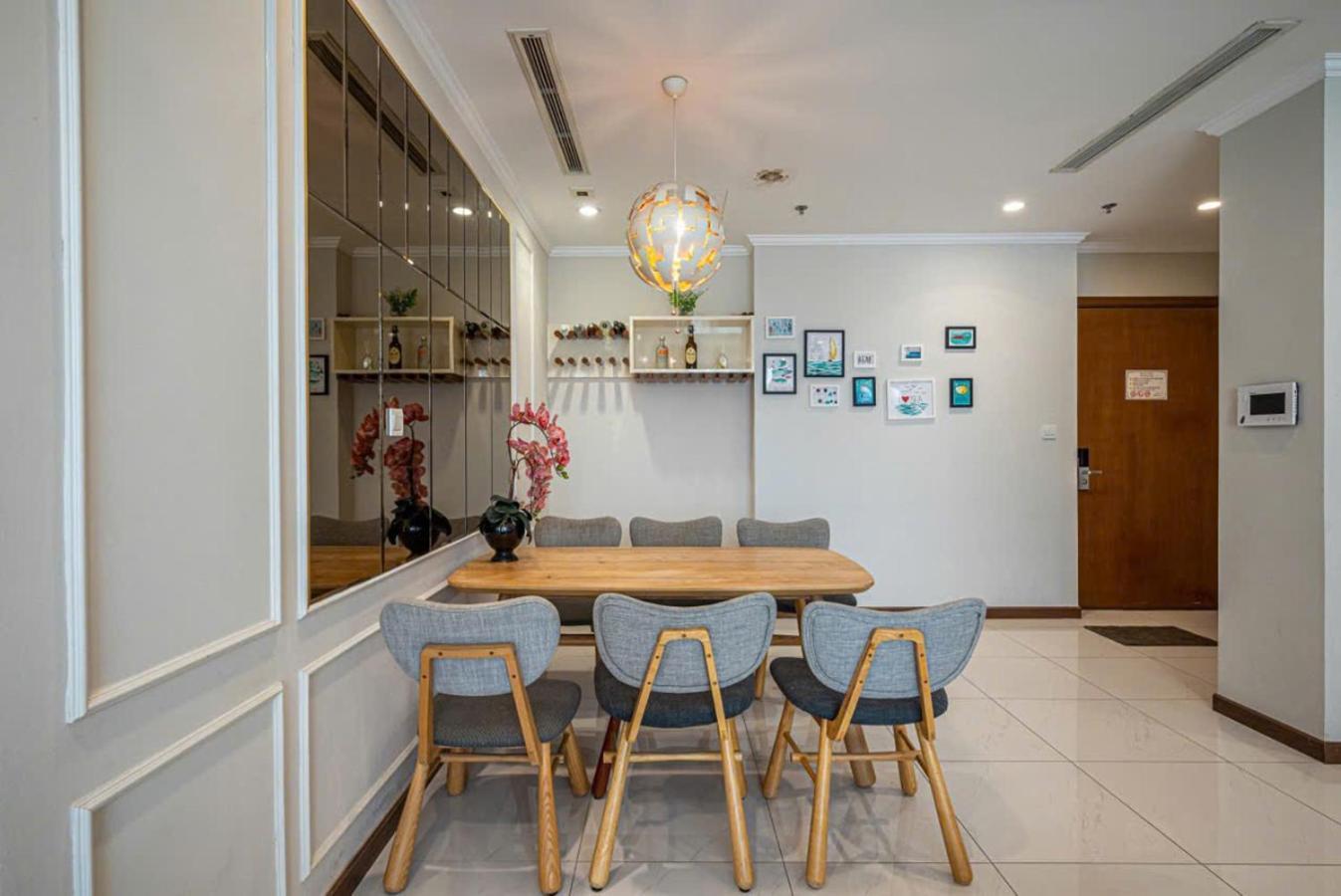 Luxury Vinhomes Park - Thamin *