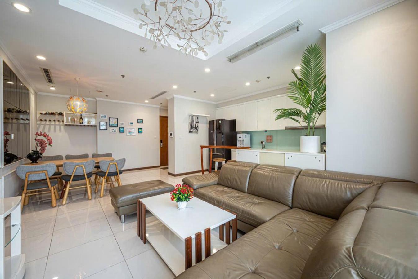 Luxury Vinhomes Park - Thamin Apartment Ho Chi Minh City