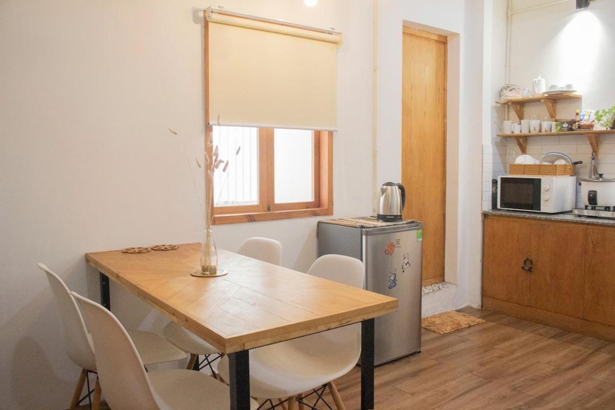 Apartment The Velis Saigon - 66m2 Authentic Local Cozy *
