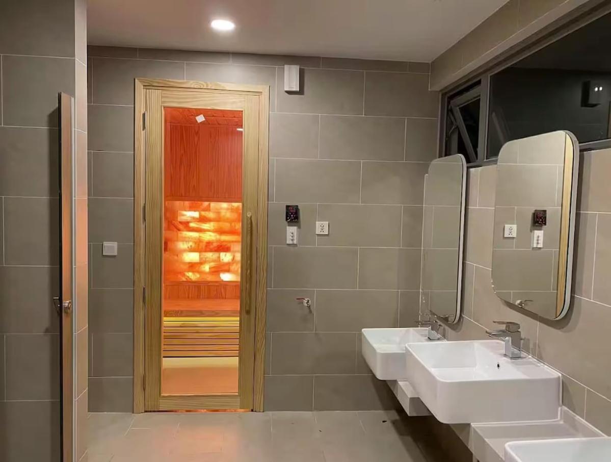 Genbee Harbour View - Infinity Swiming Pool Apartment