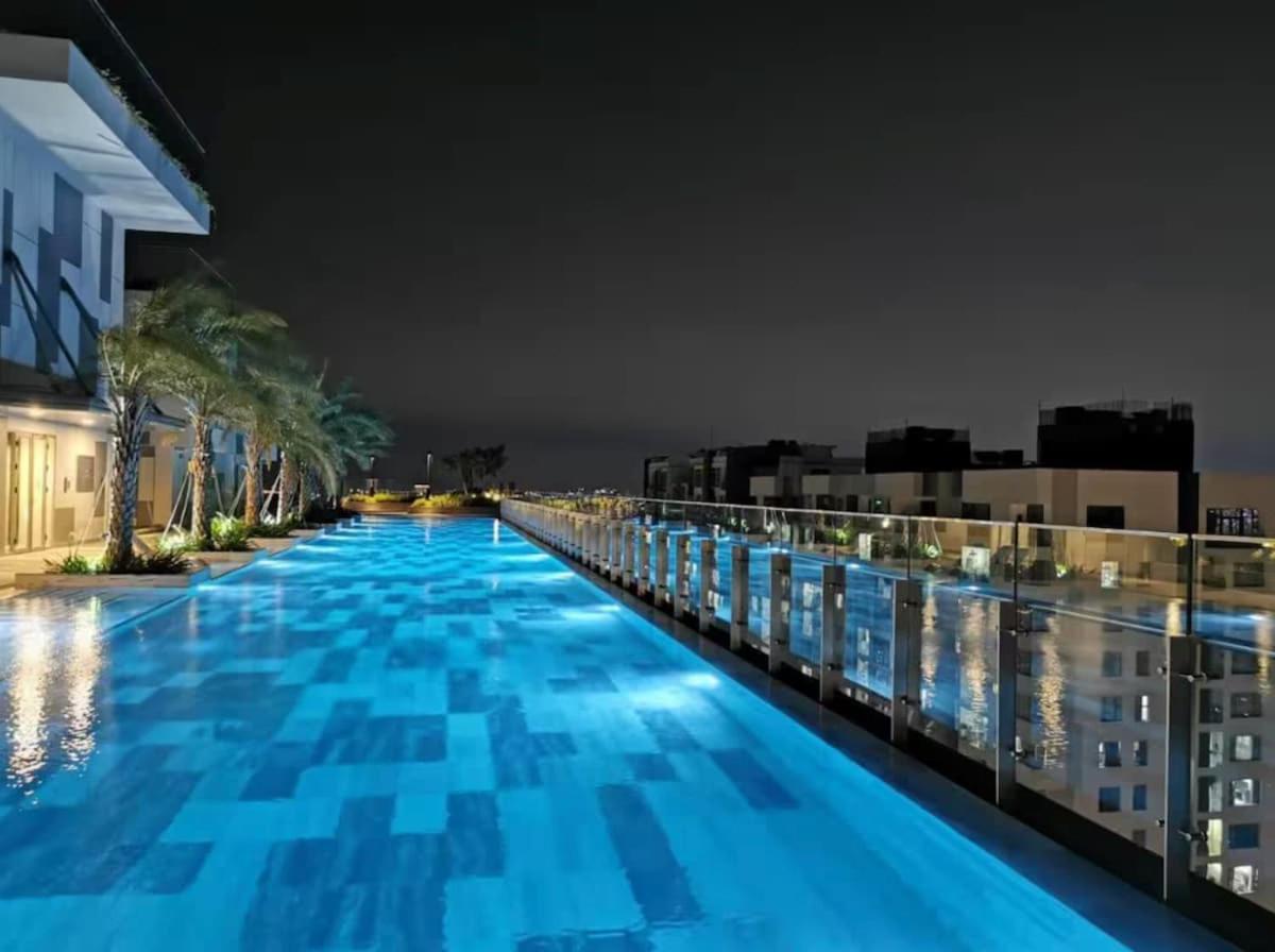 Genbee Harbour View - Infinity Swiming Pool *