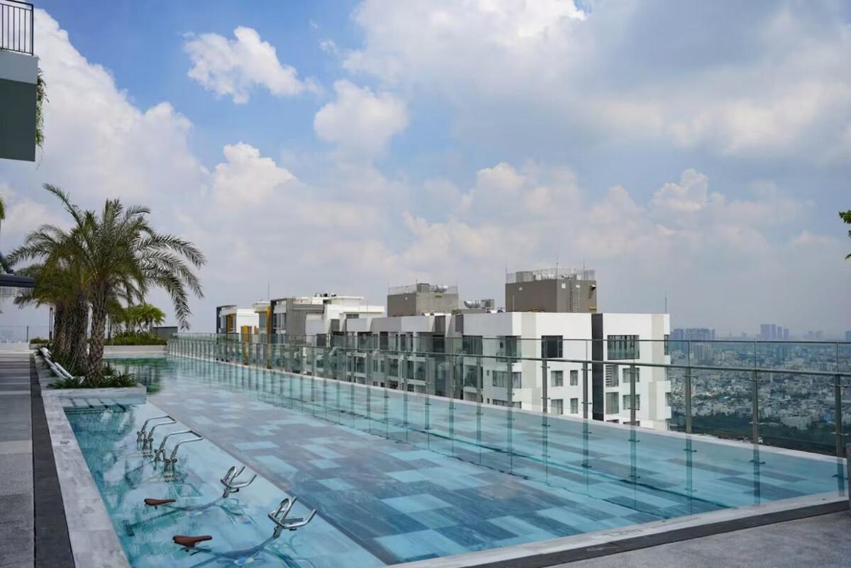 Genbee Harbour View - Infinity Swiming Pool Ho Chi Minh City