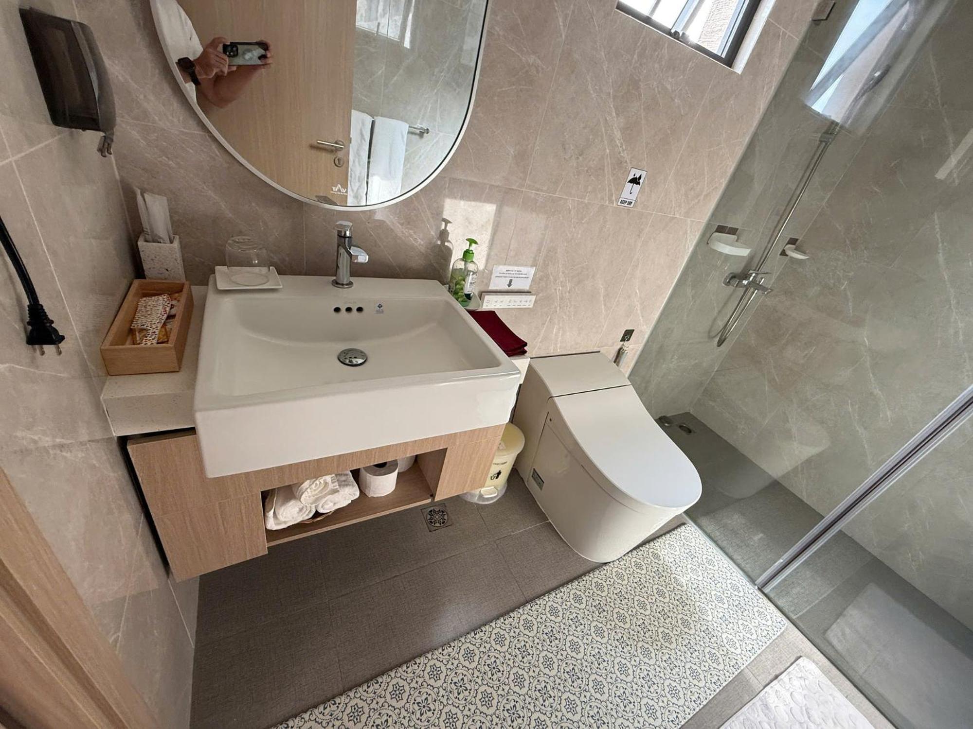 Vinhome Grandpark Tphcm Vietnam Masteri Centre Point Luxury With Adventure At Your Doorstep - Amusement Park & Poolside Comfort! Apartment Ho Chi Minh City