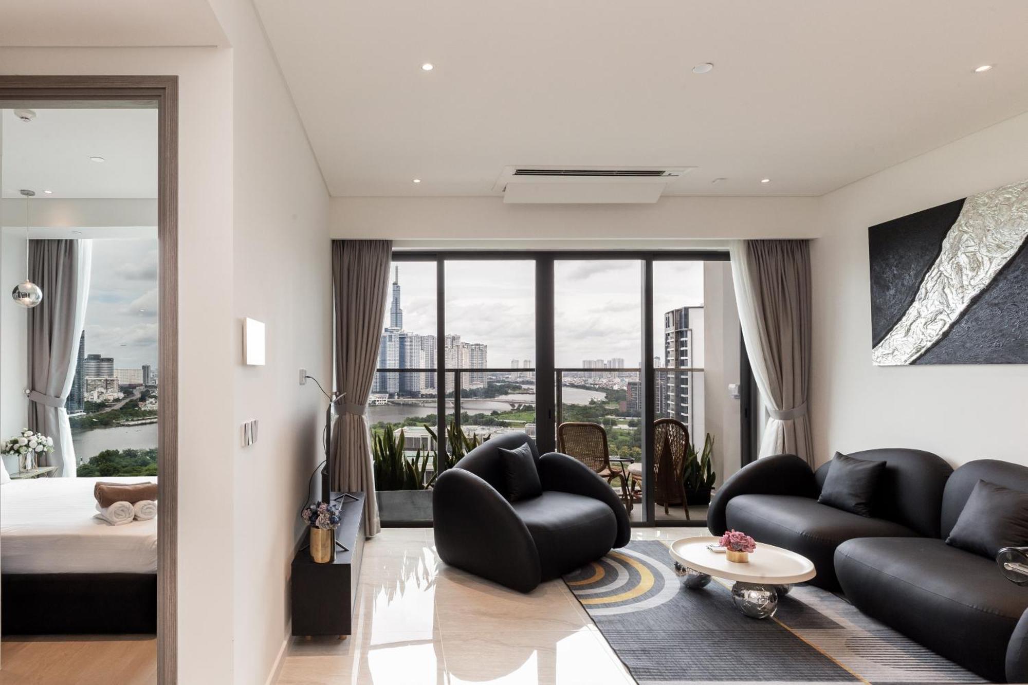 Metropole Square Cental Saigon *