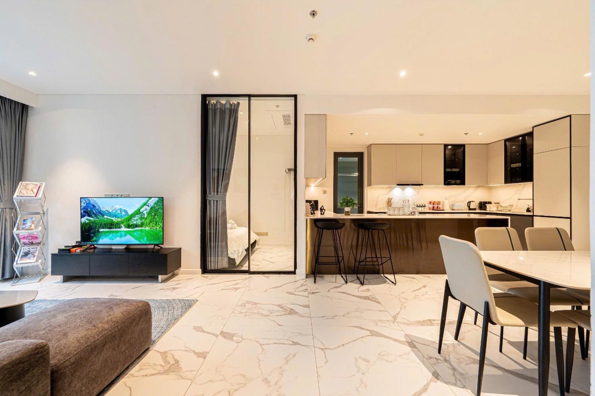Apartment Metropole Square Cental Saigon *