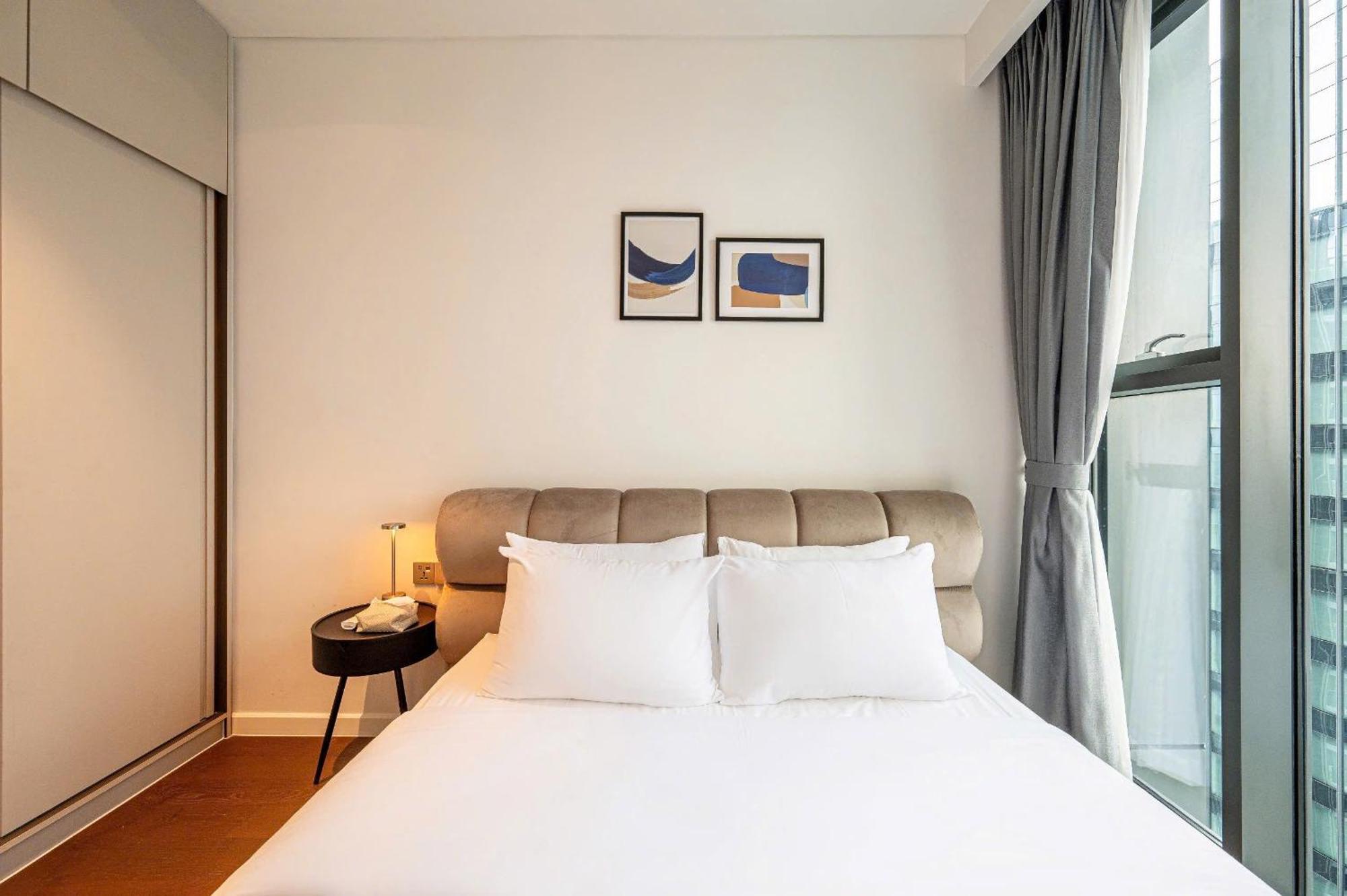 Apartment Metropole Square Cental Saigon