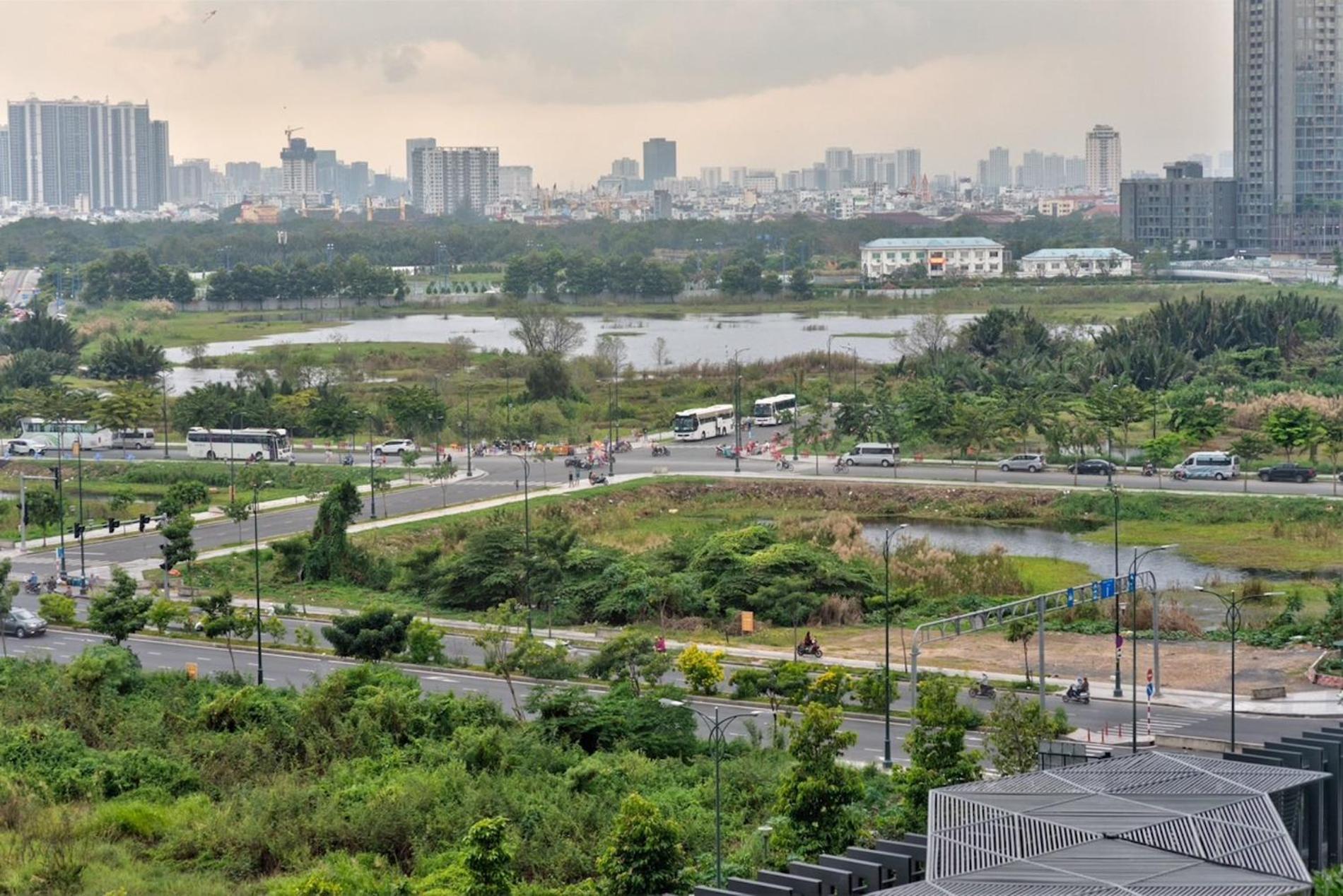 Metropole Square Cental Saigon * Ho Chi Minh City