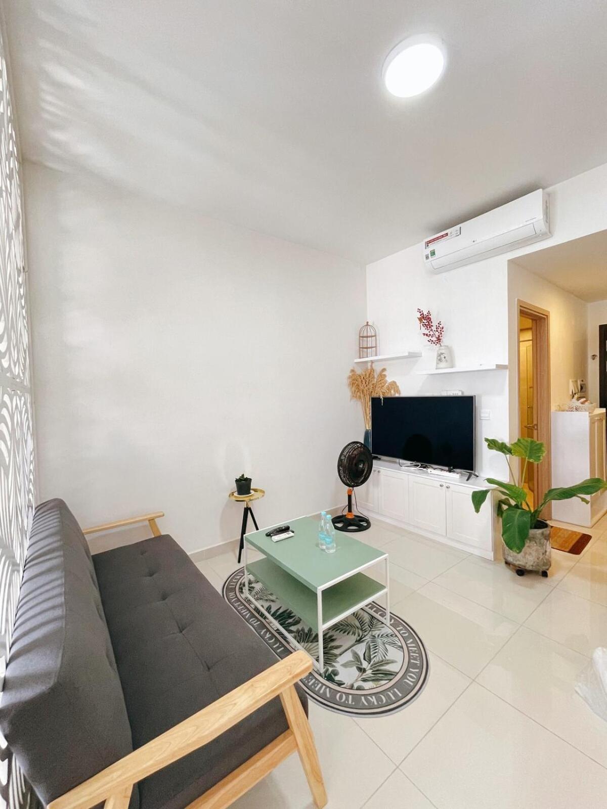 Apartment F22 1br Sunrise Cityview Tang Caopool Gym Ho Chi Minh City