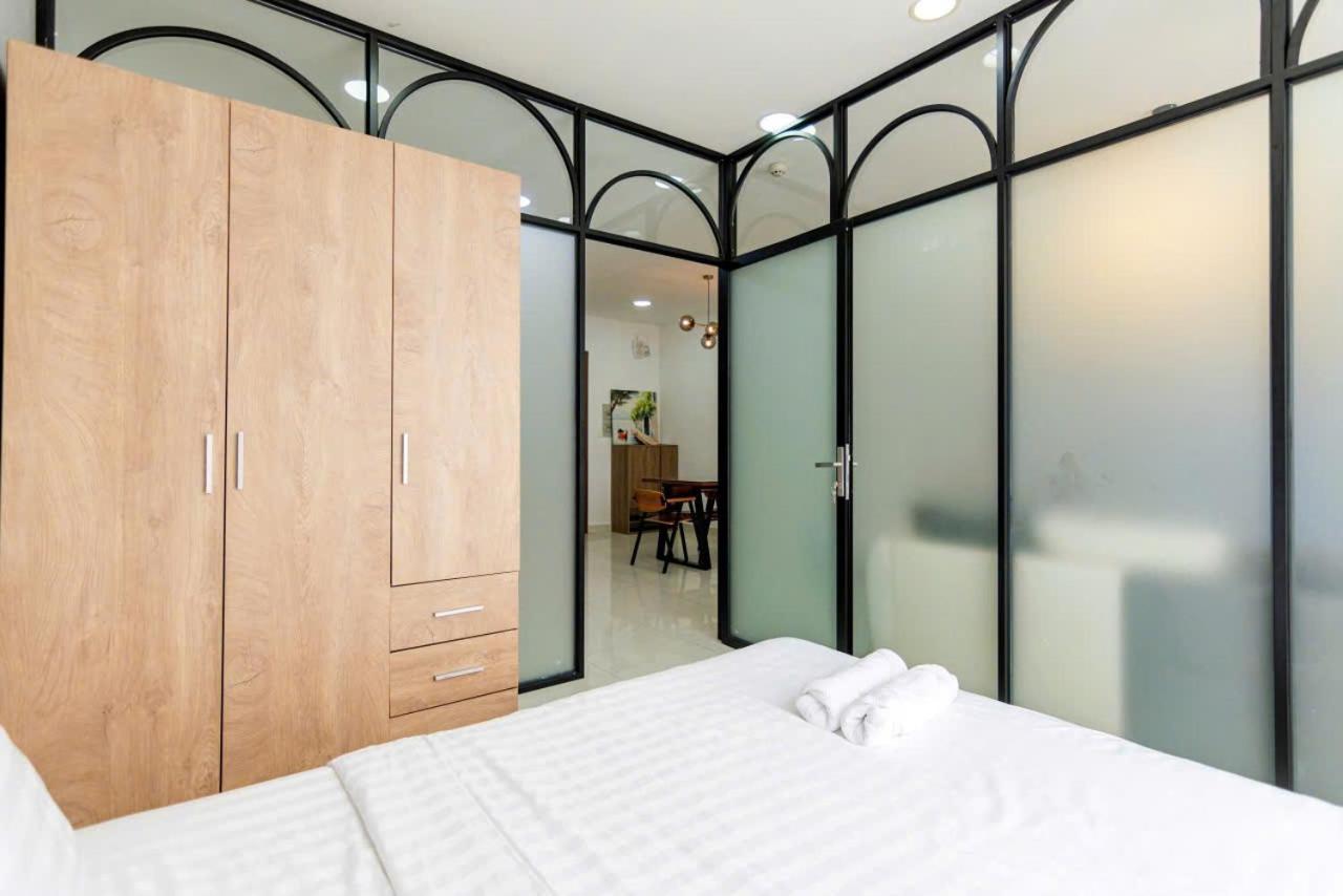 Apartment Toan Bo 4 Phong Ngu 5 Giuong District 4 Ho Chi Minh City
