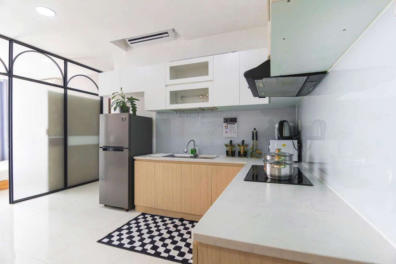 Toan Bo 4 Phong Ngu 5 Giuong District 4 Apartment
