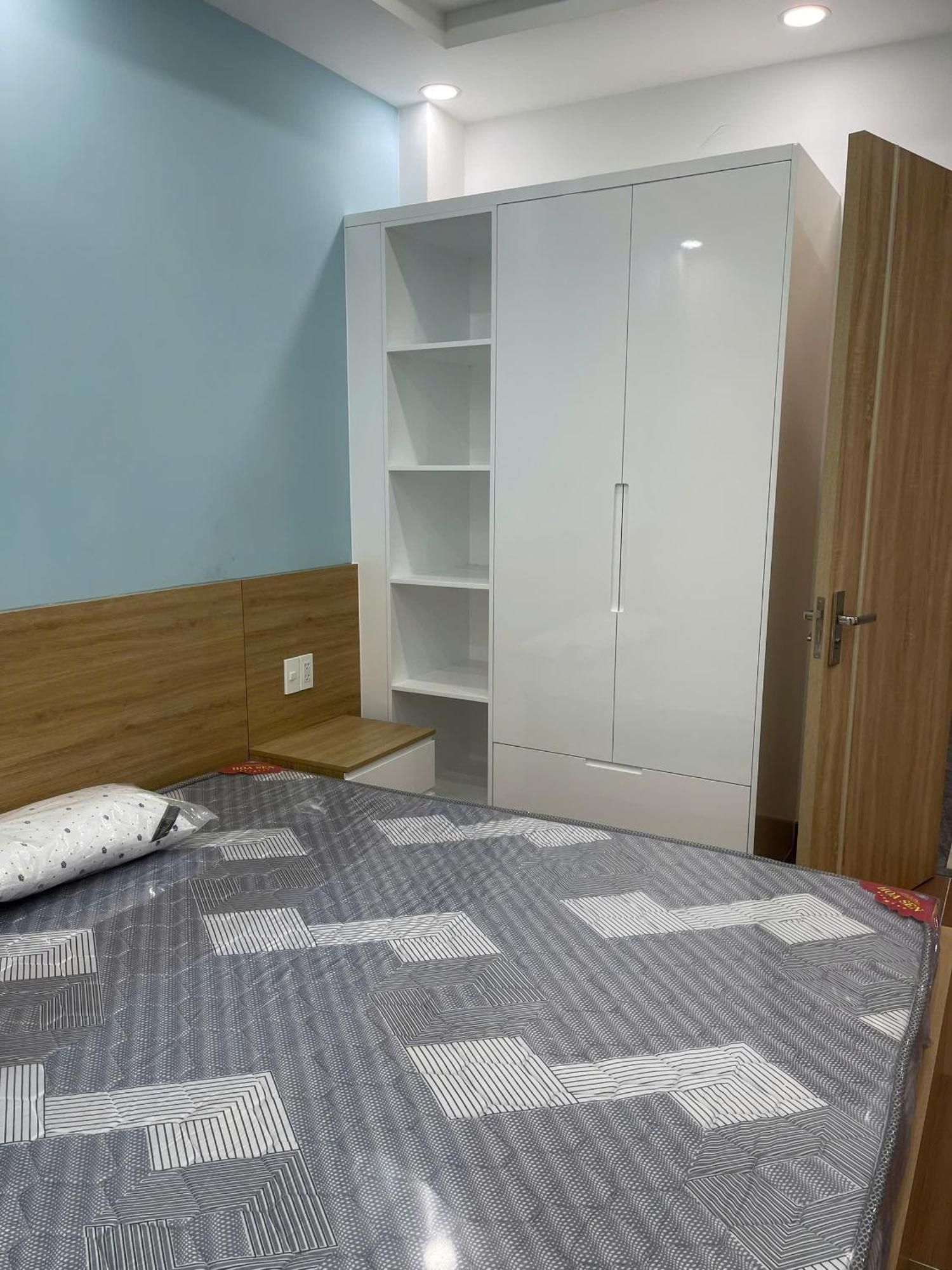 Guest house Pho Thuong Mai Sen Vang