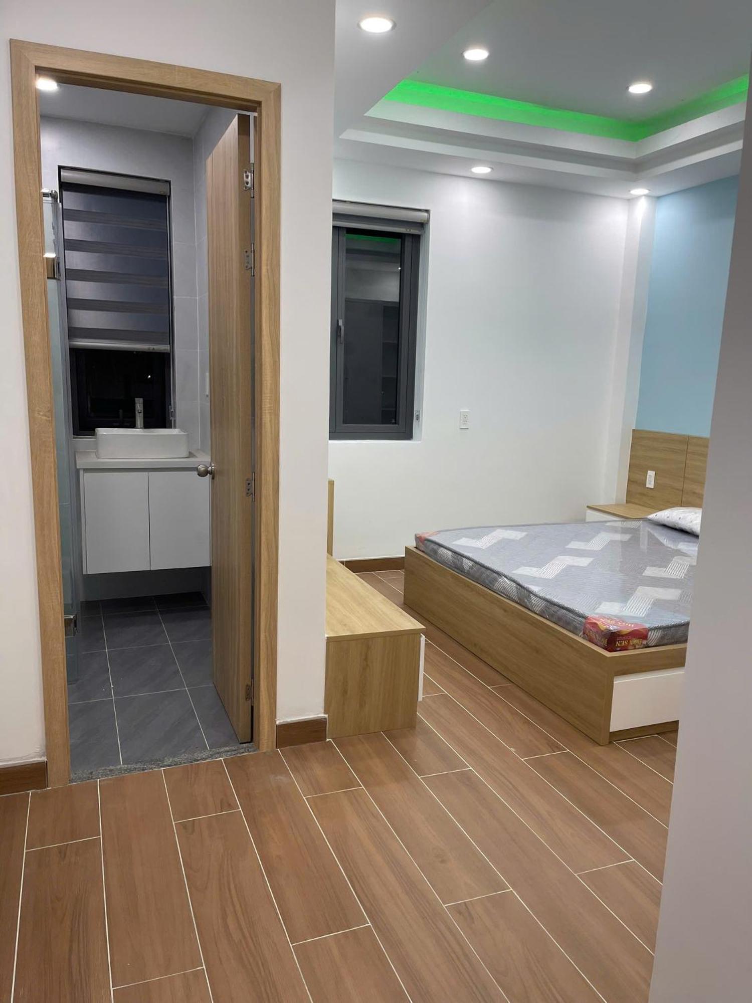 Guest house Pho Thuong Mai Sen Vang Ho Chi Minh City