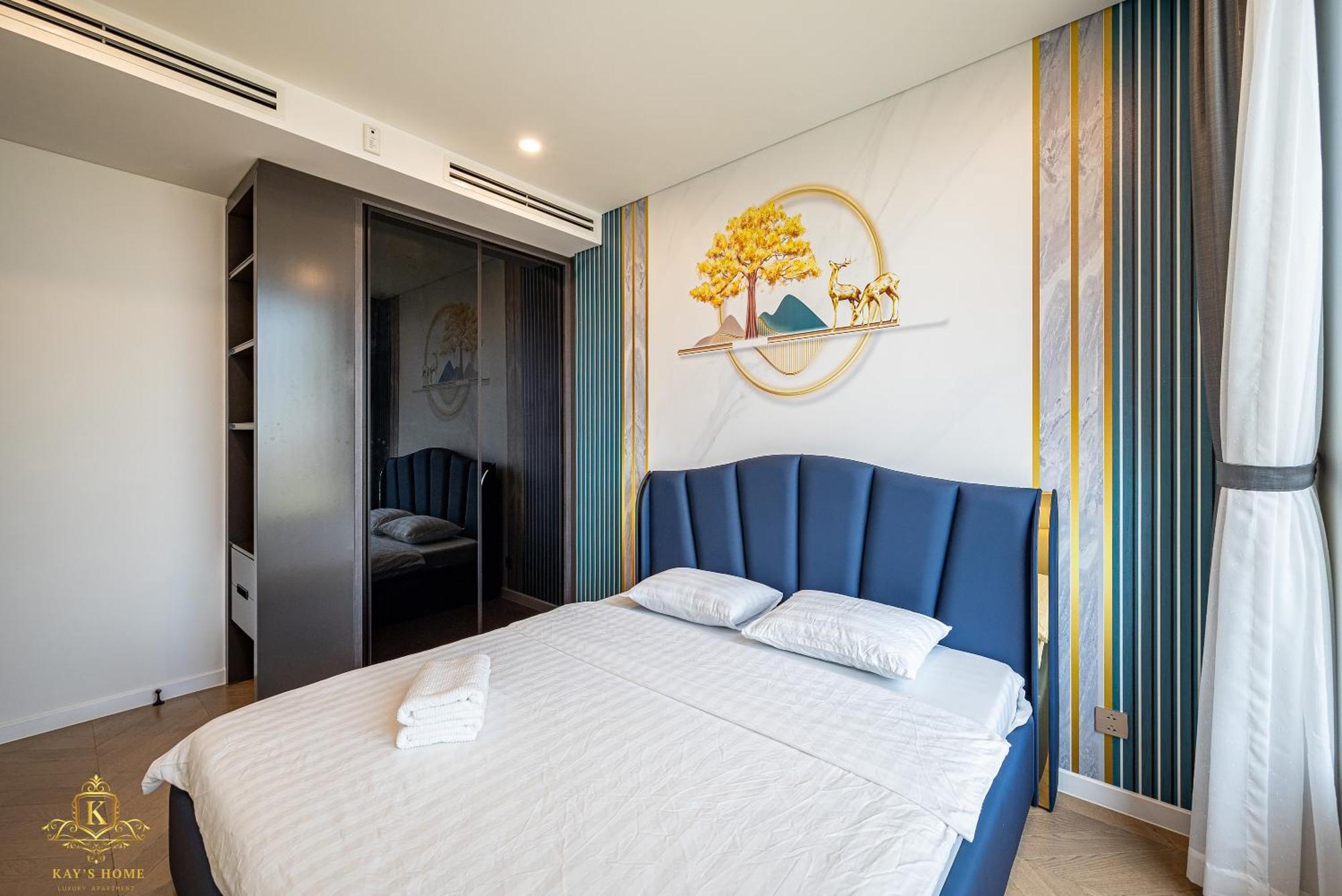 The Lumiere Opulence Oasis Apartment *