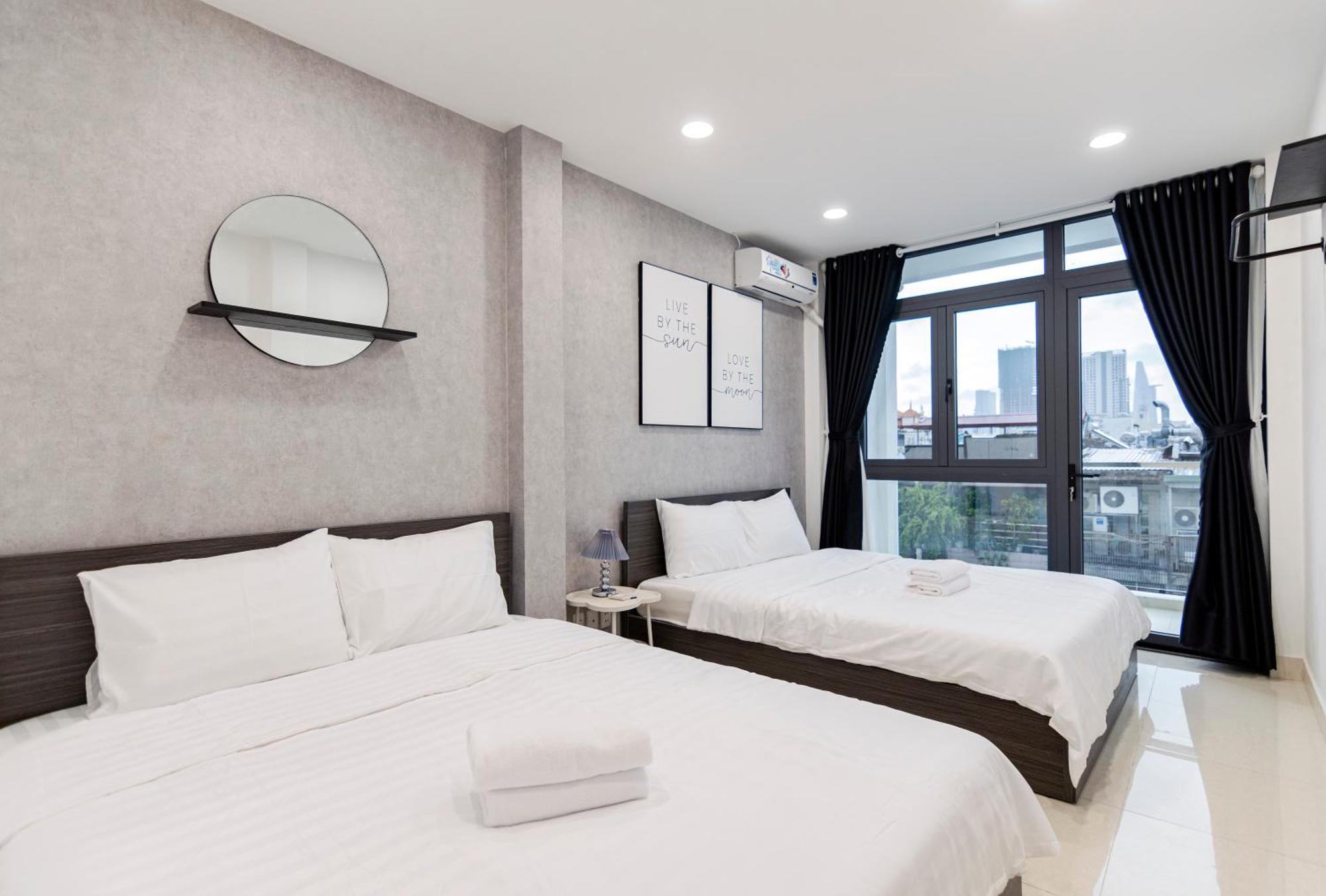 Holiday home Entire House With Full Amenities - Near Bui Vien Walking Street , District 1 *