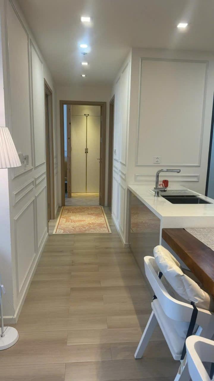 Apartment Vinhome Grandpark Tphcm Vietnam Masteri Centre Point Luxury With Adventure At Your Doorstep - Amusement Park & Poolside Comfort! *