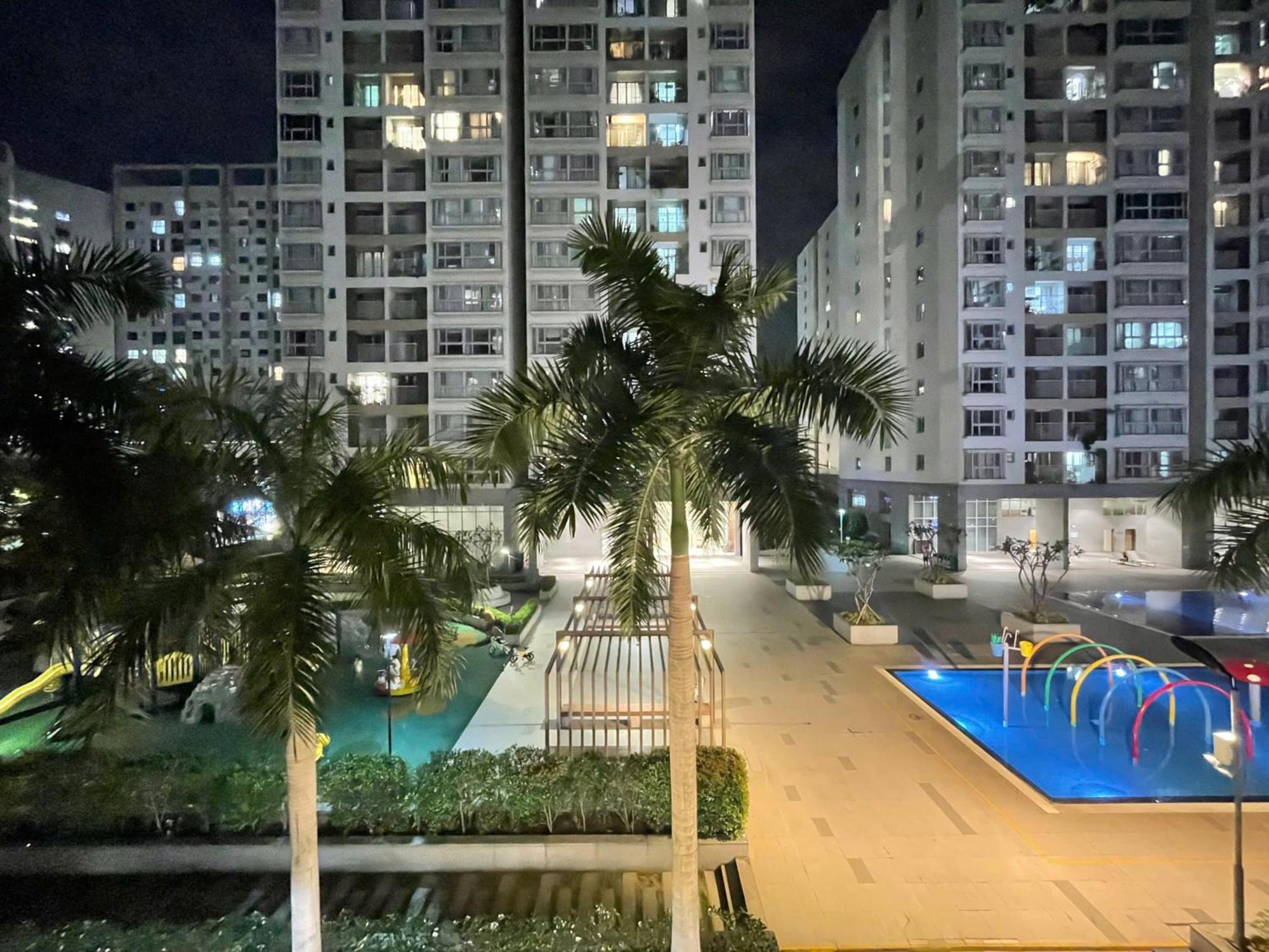 Cozy 3-br In The Center Of District 7 * Ho Chi Minh City