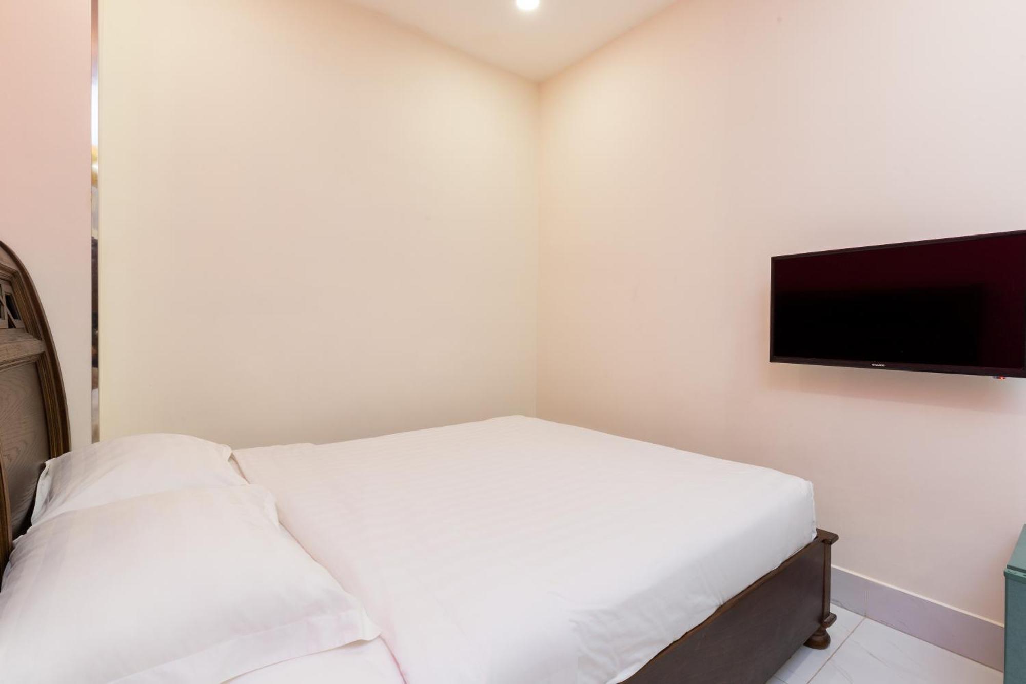 Tran Chau Sg - By Bay Luxury Apartment *