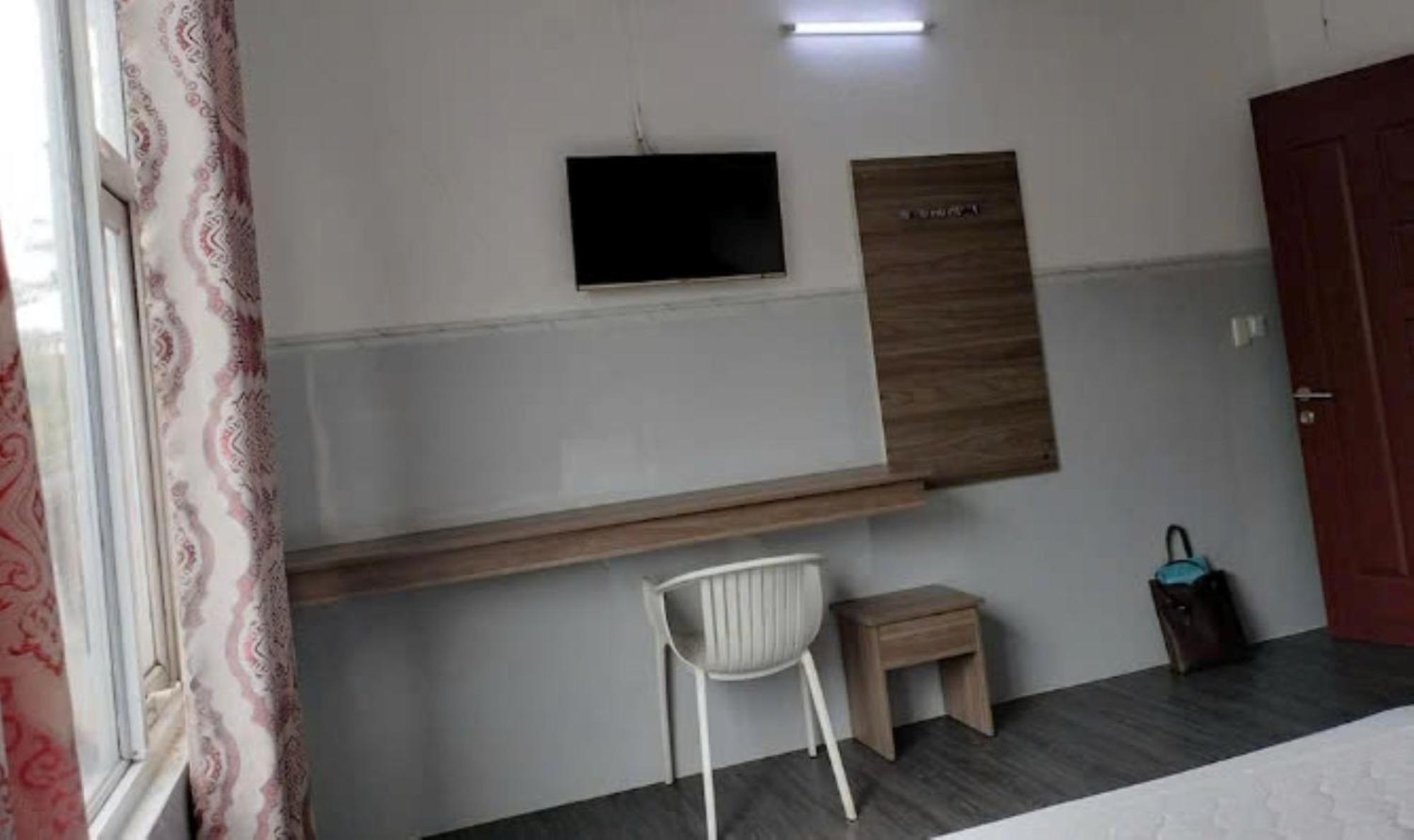 Hotel Quynh Bandar Ho Chi Minh