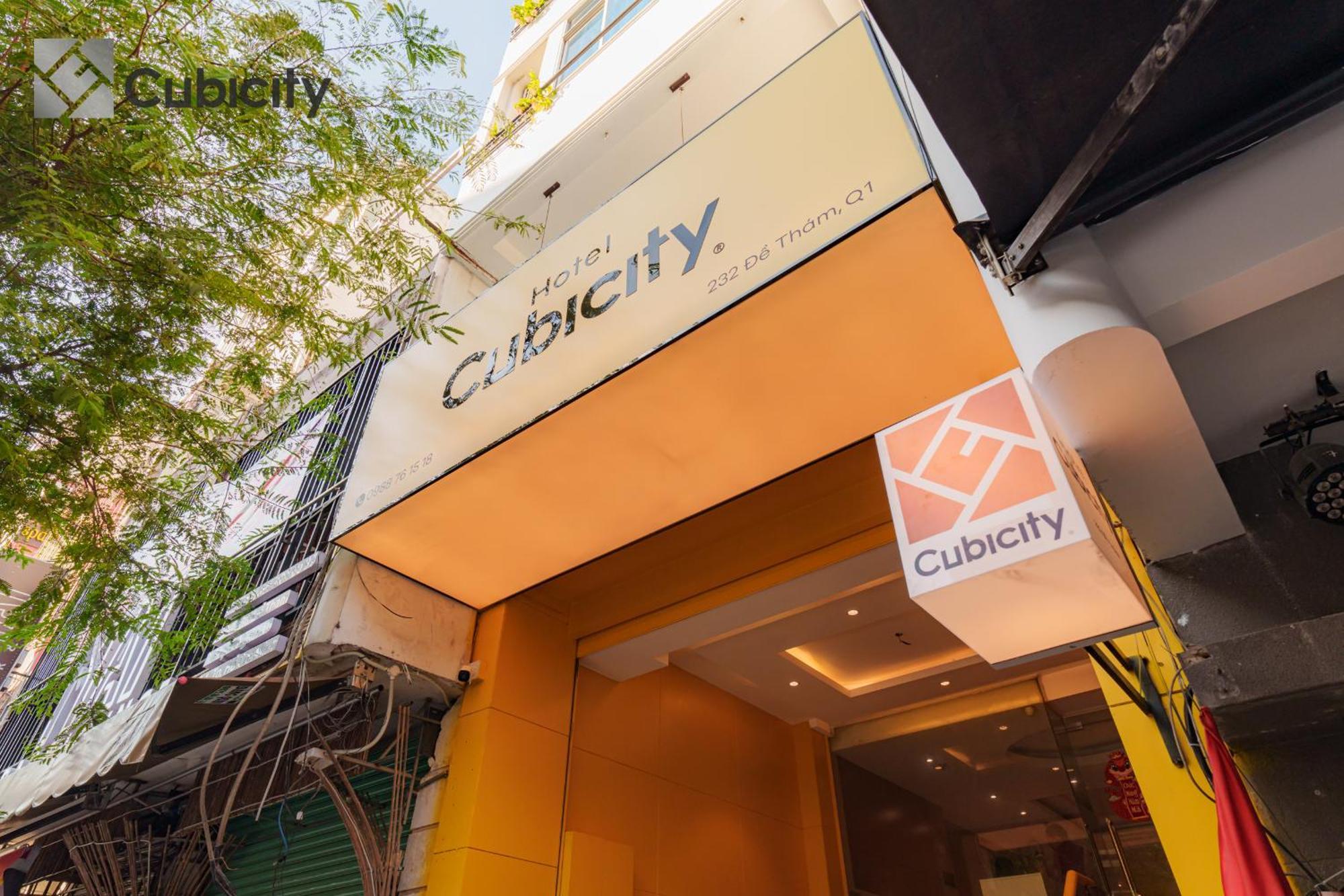 Hotel Cubicity De Tham