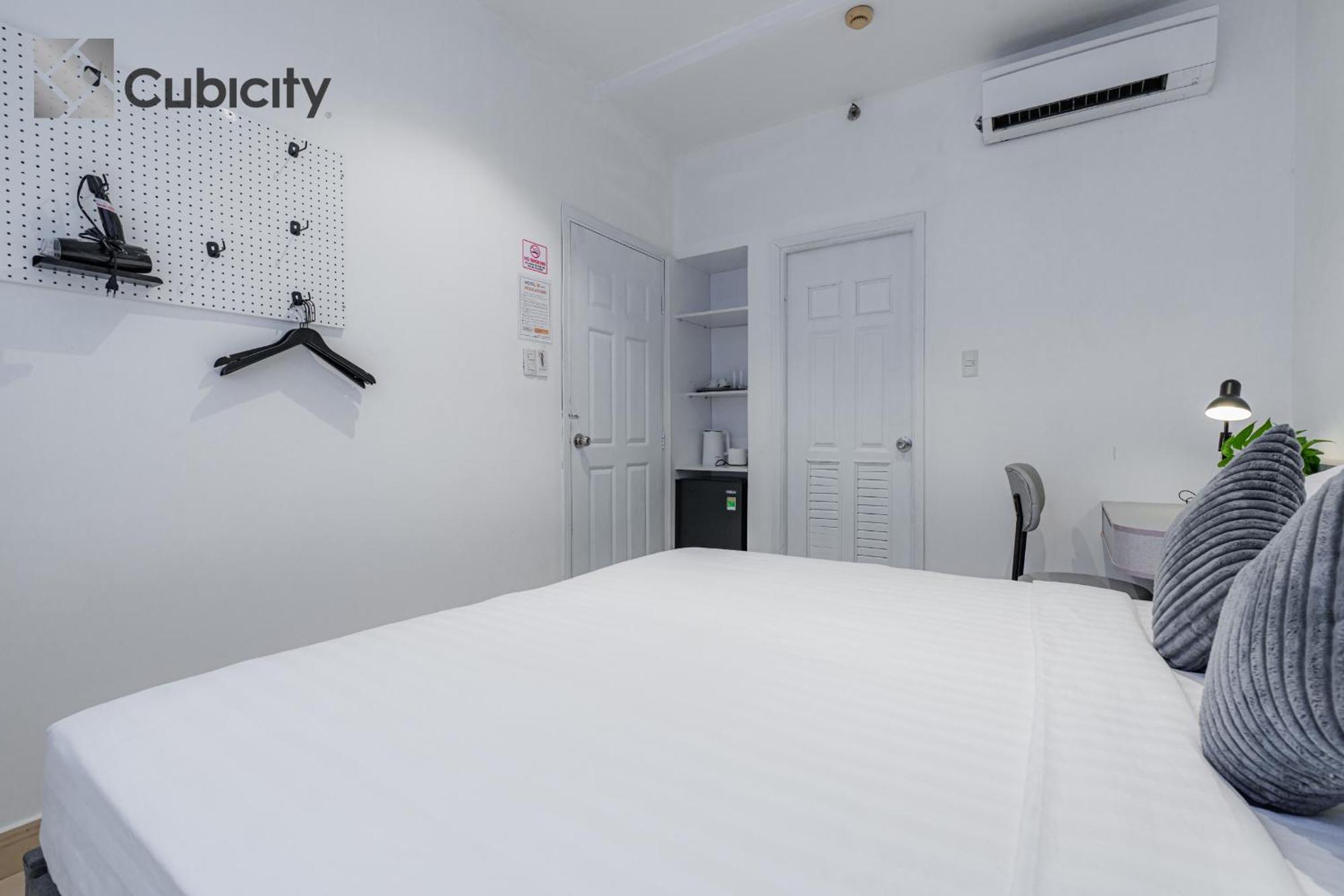 Cubicity De Tham