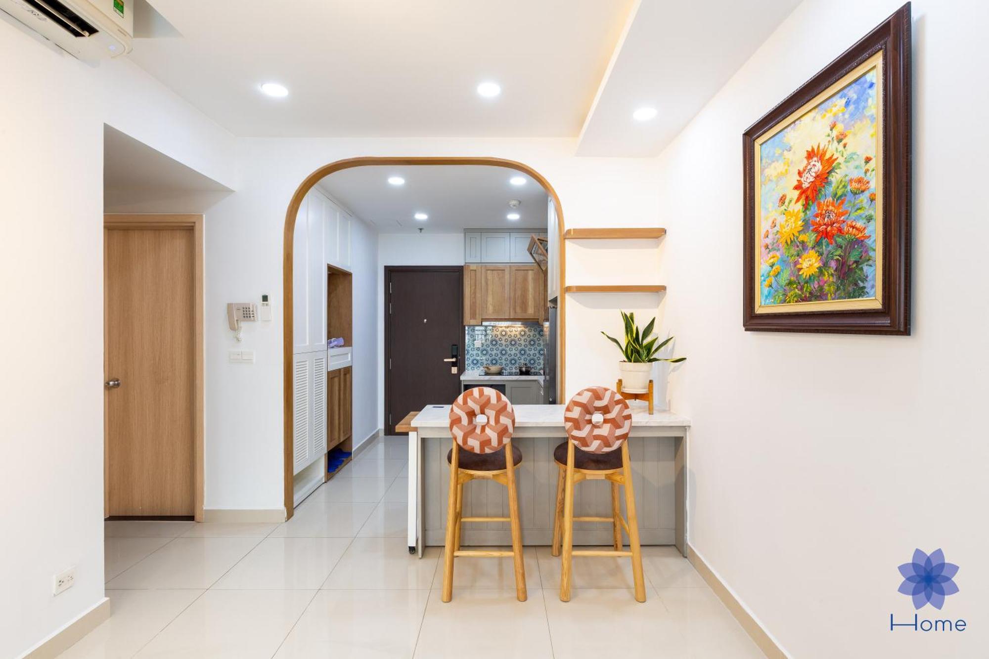 Home, Cosy&luxury - 5mins To Airport, Free Pool&gym, Airport Pick Up Service Apartment Ho Chi Minh City