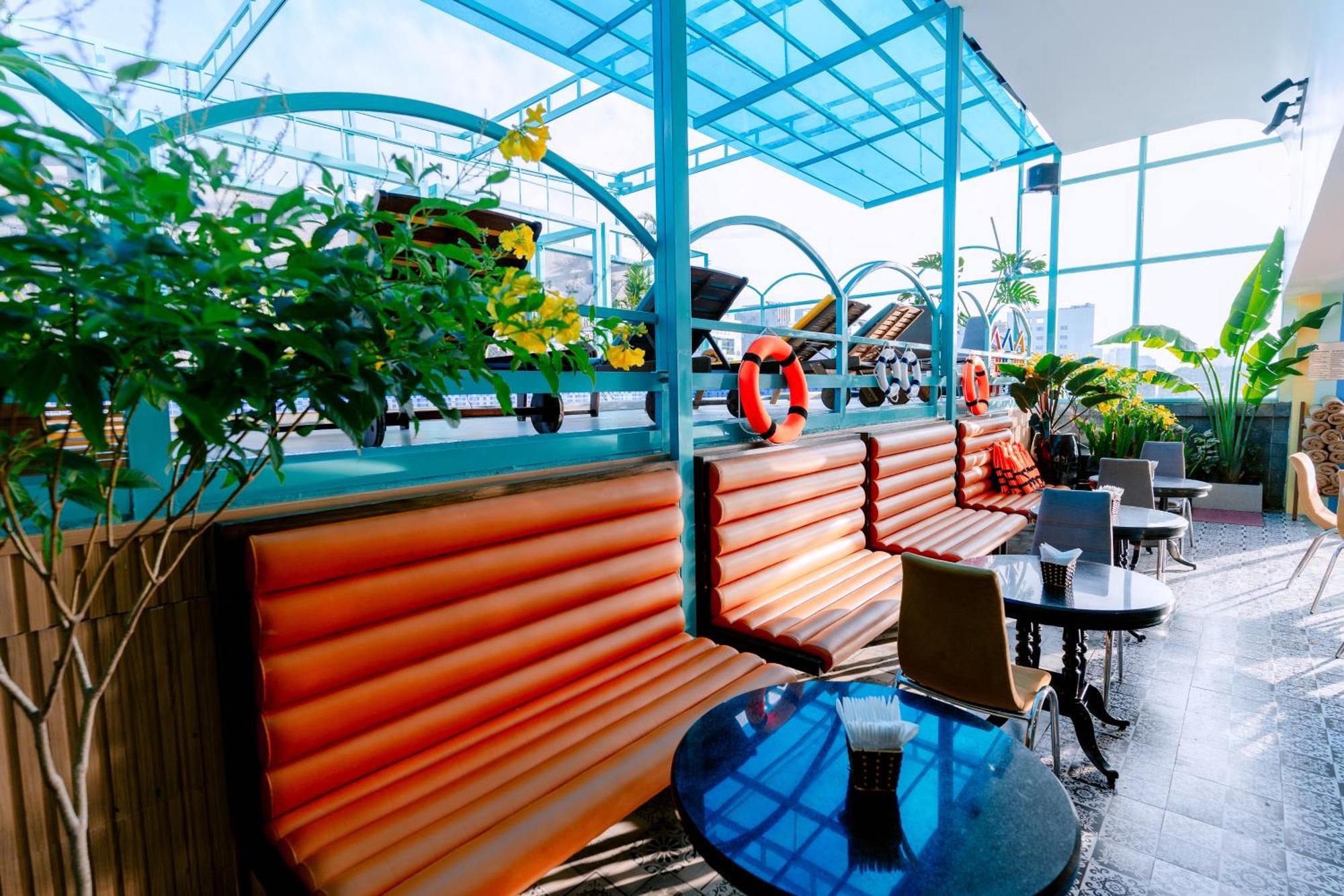 Khách sạn A25 - 145 Lê Thị Riêng